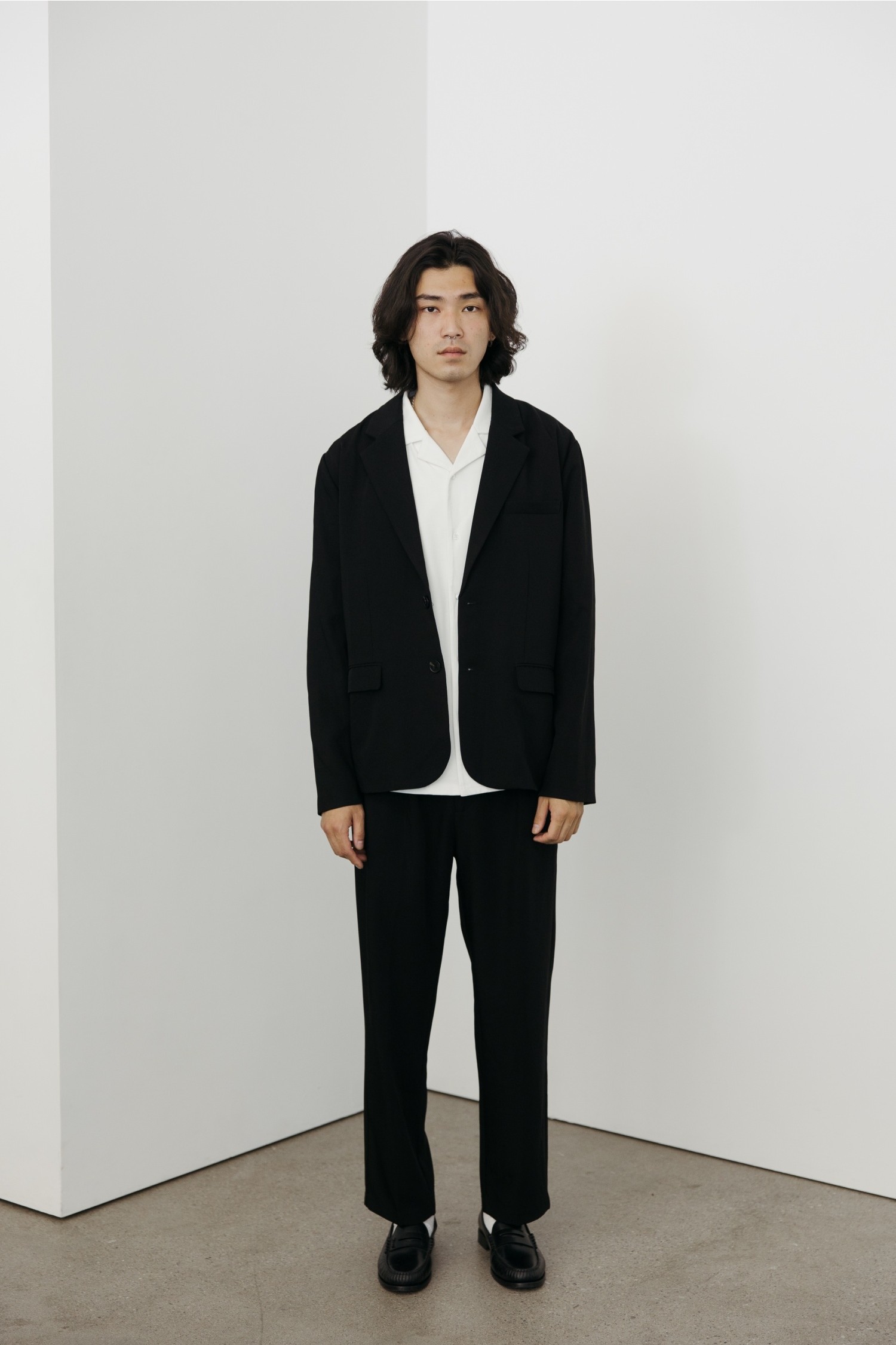 PA136-BLACK