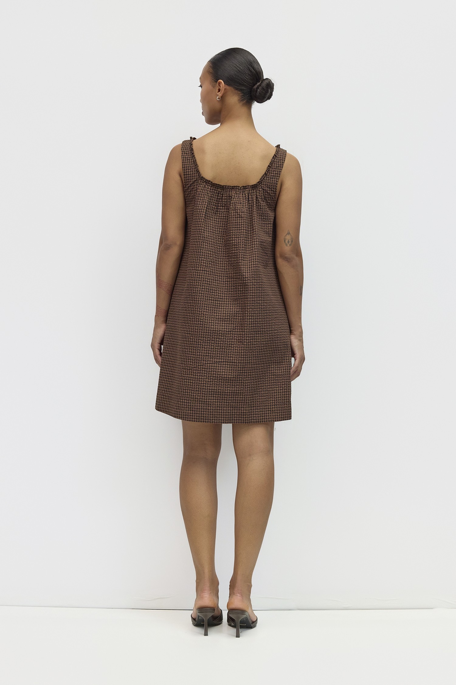 DAR1351-BROWN-NAVY-RED