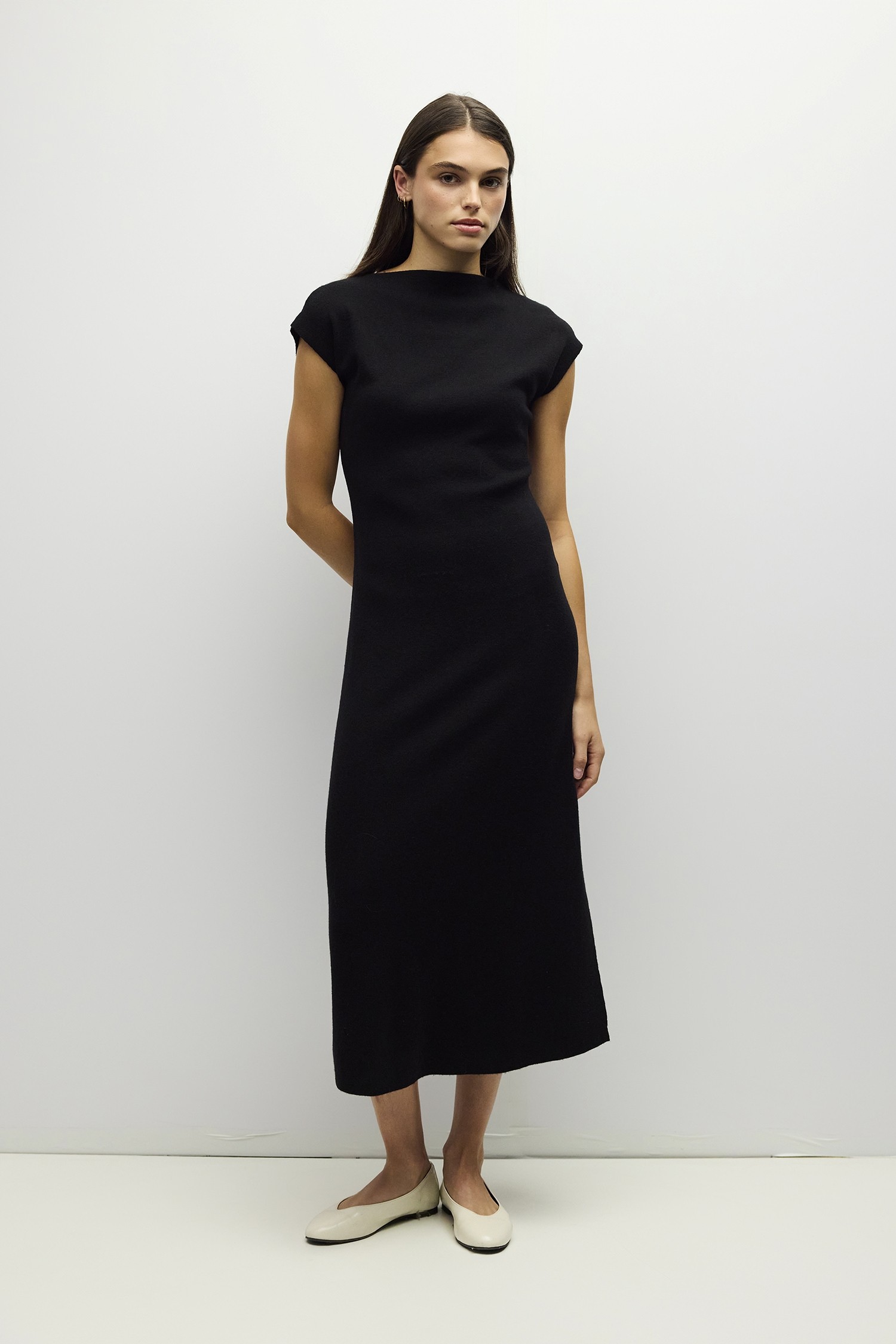 DAR1387-BLACK