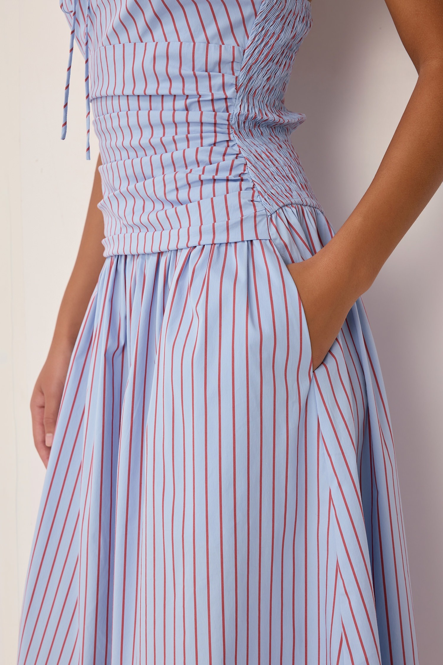 DAR1881-BLUE-RED
