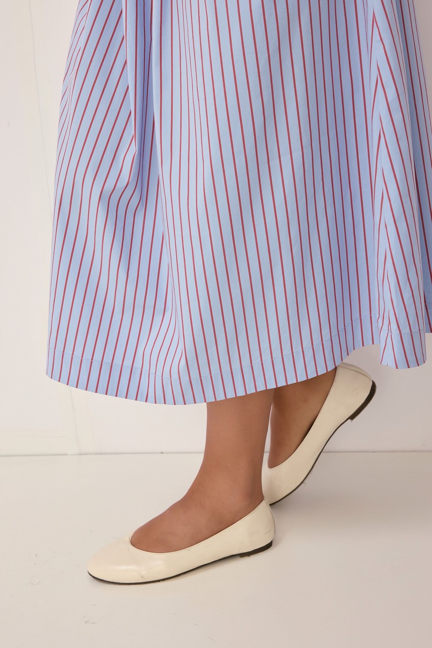 DAR1881-BLUE-RED