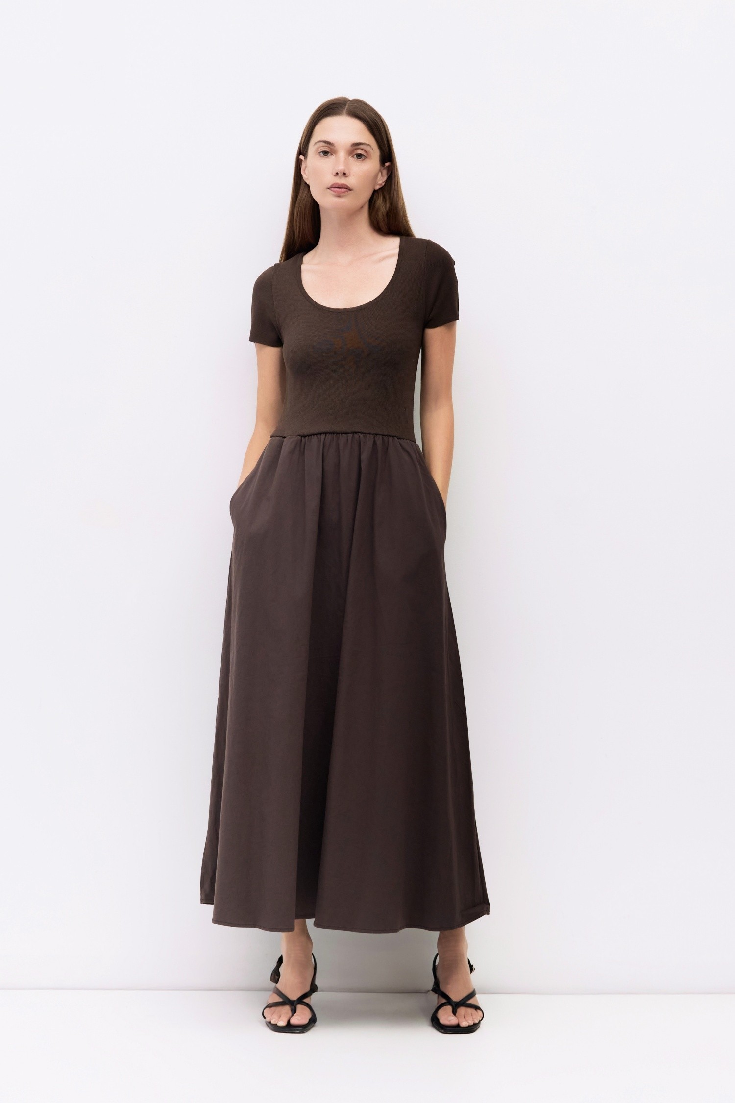 DMR0506-BROWN