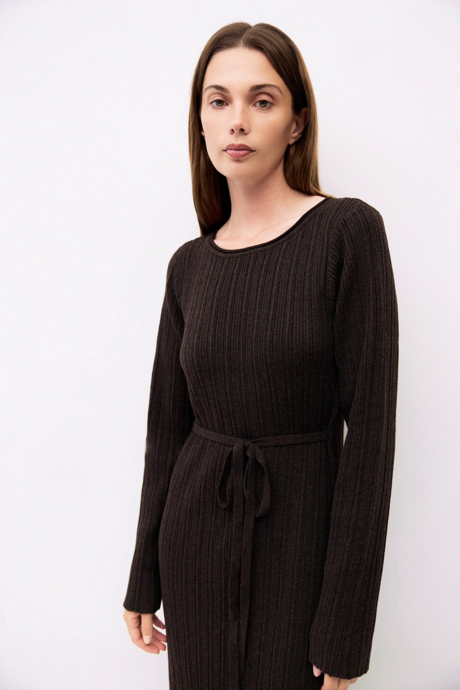 DMR0602-BROWN