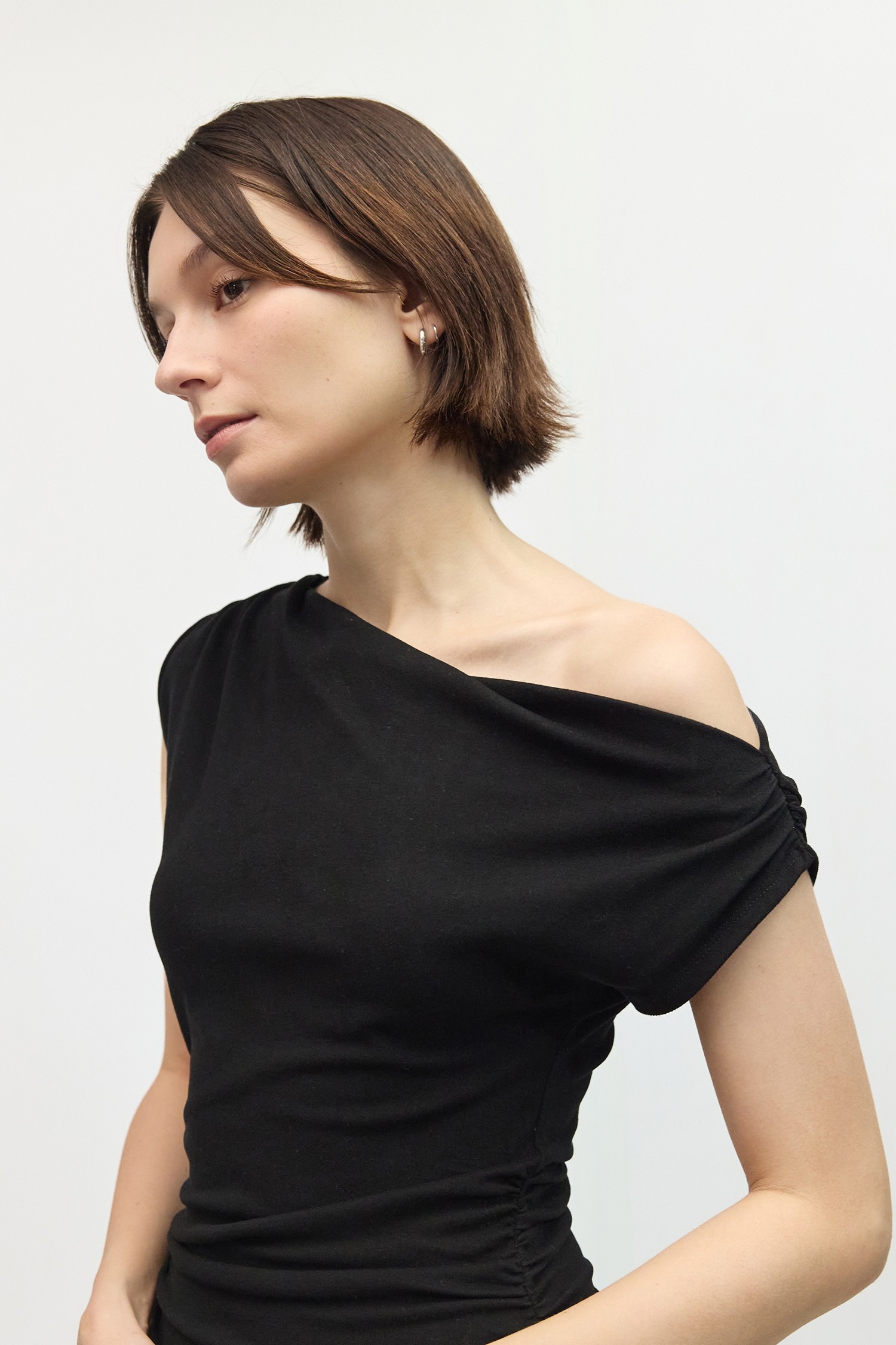 DMR1045-BLACK