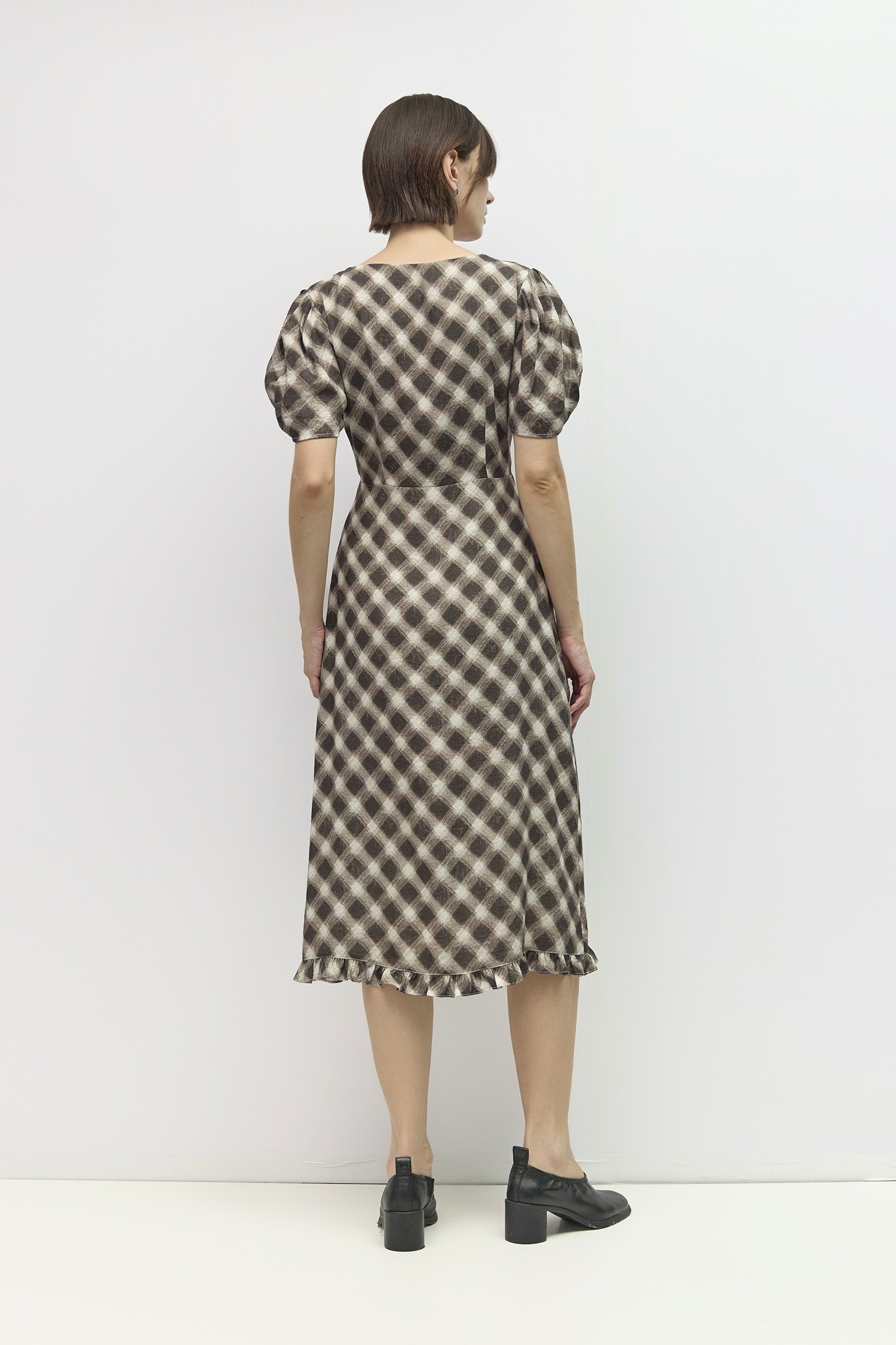 DMR1184-BROWN