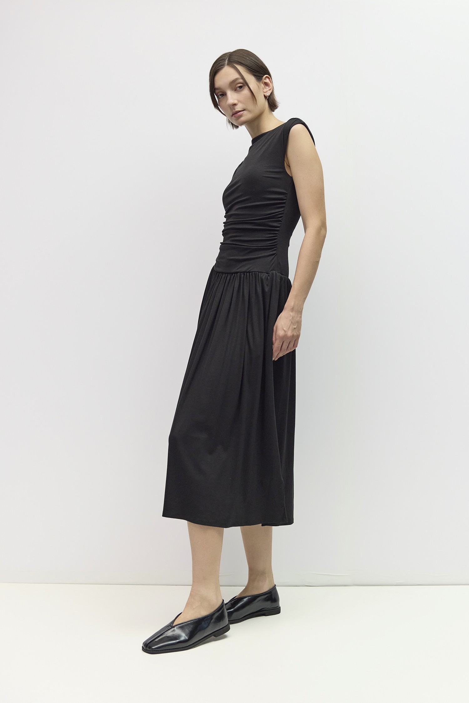 DMR1332-BLACK
