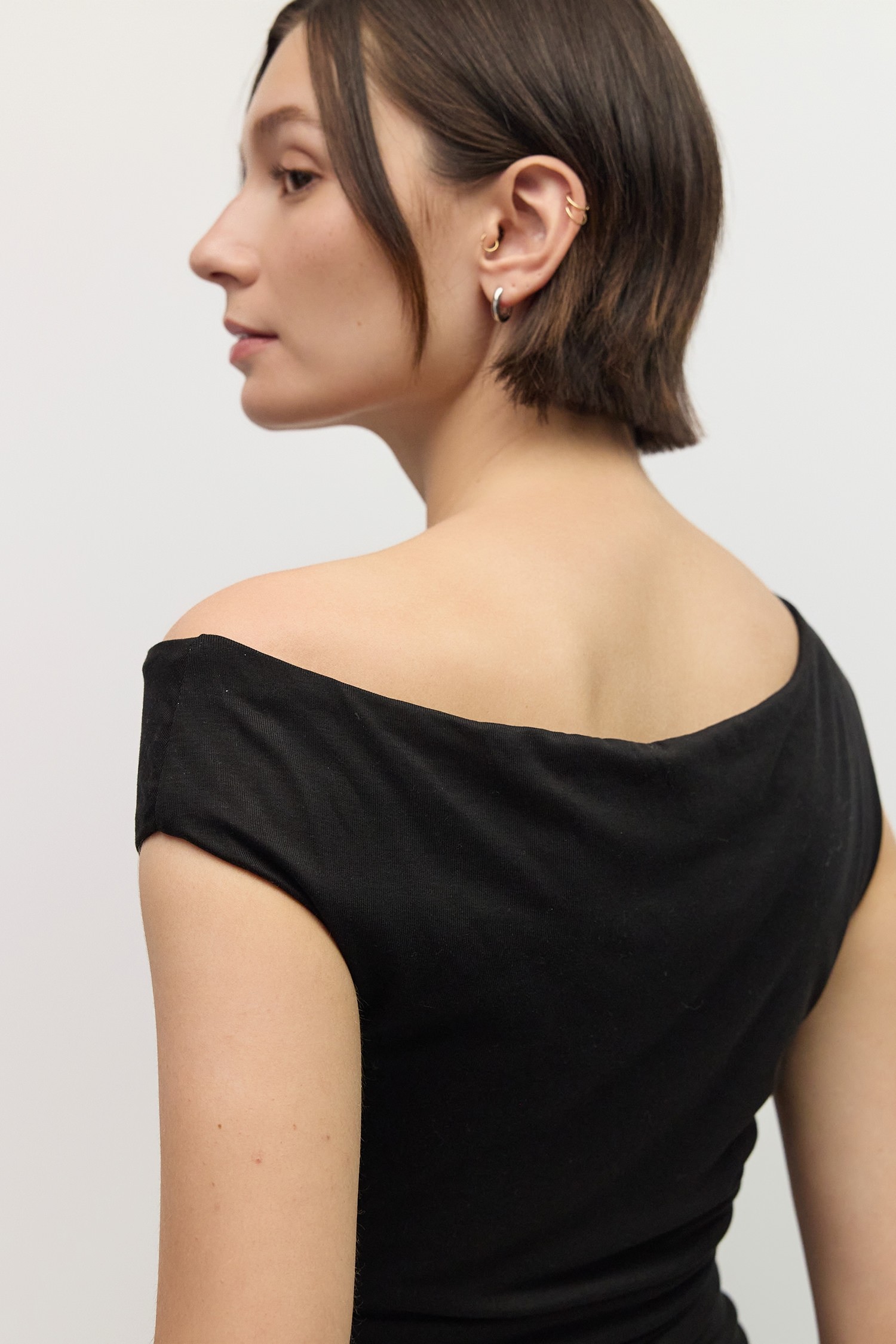 DMR1333-BLACK