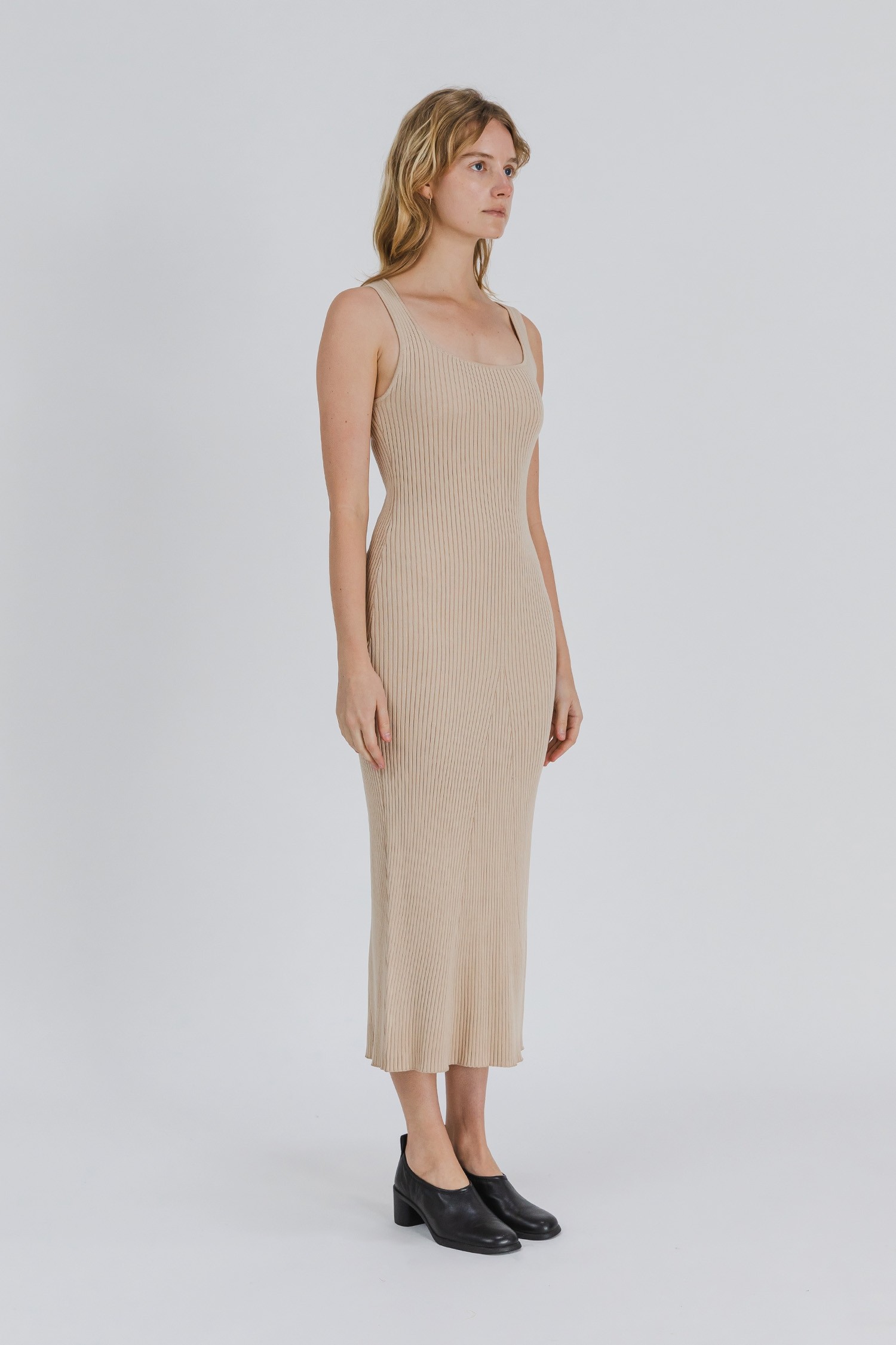 DR2495-BEIGE