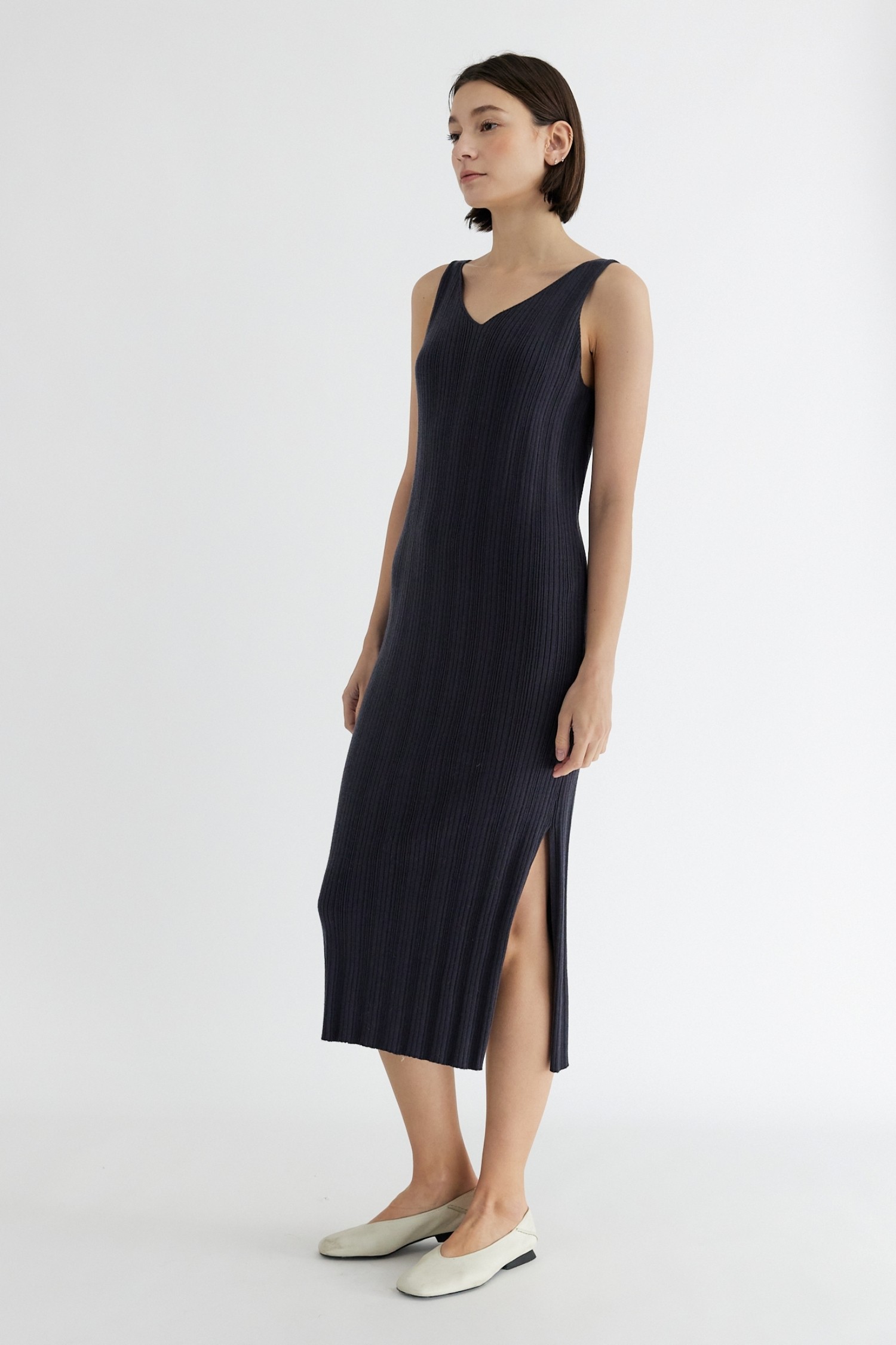 DR2586-CHARCOAL