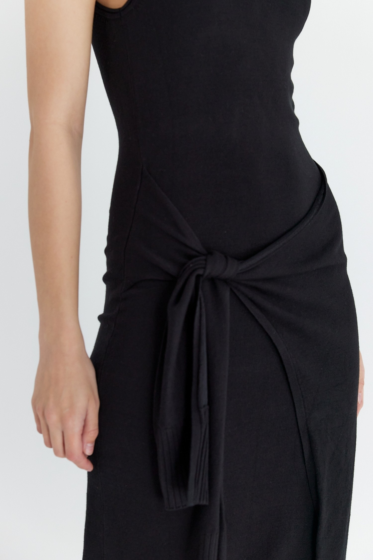 DR2591-BLACK