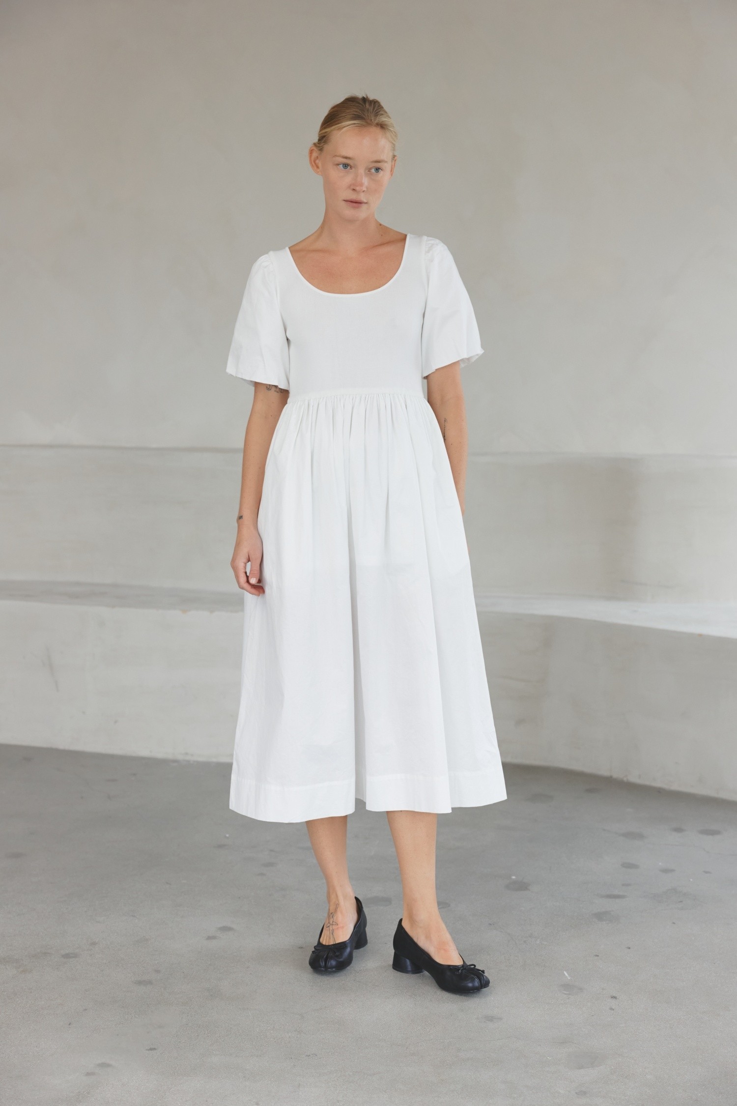 DR2617-WHITE