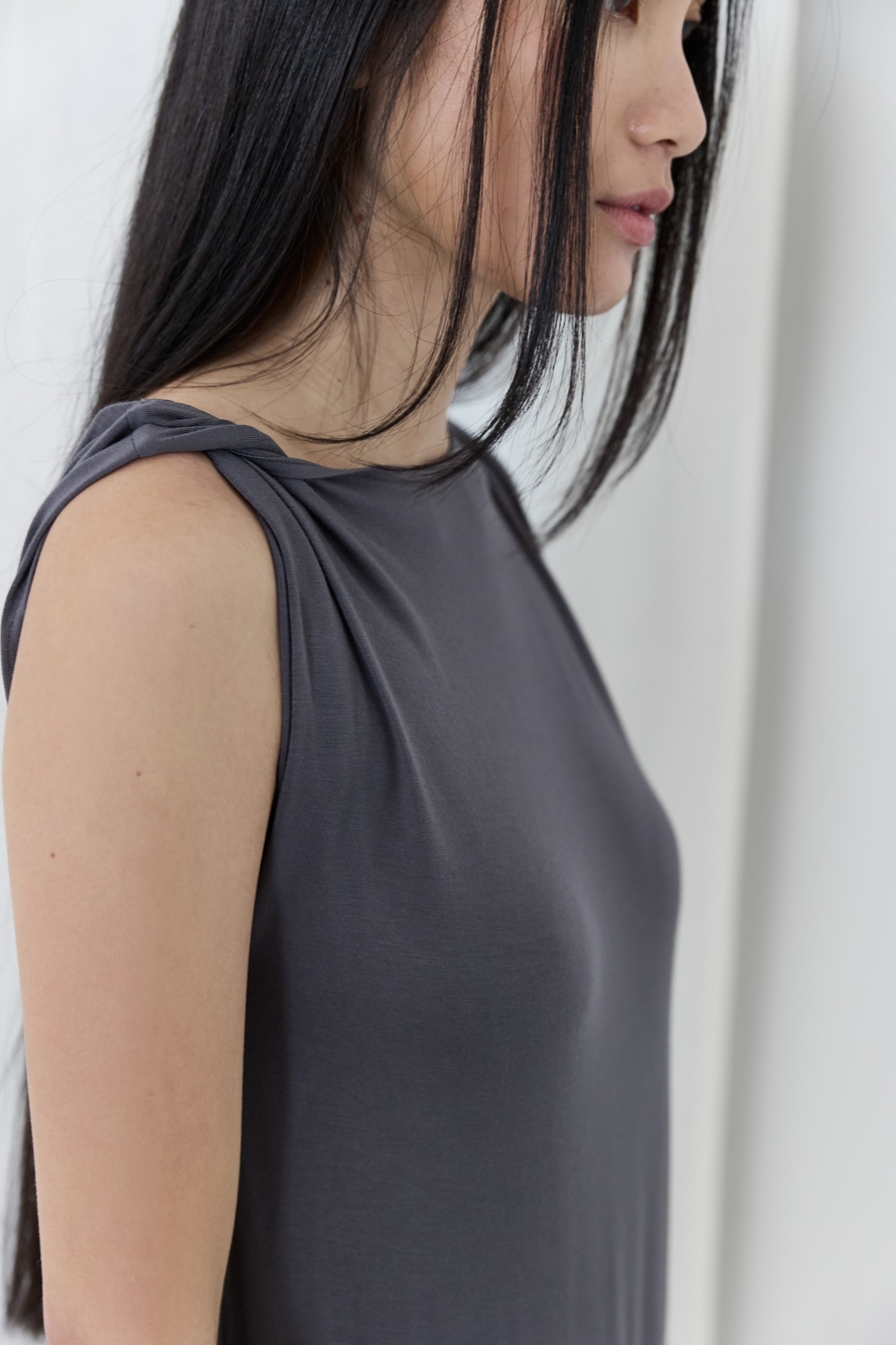 DR2676-CHARCOAL