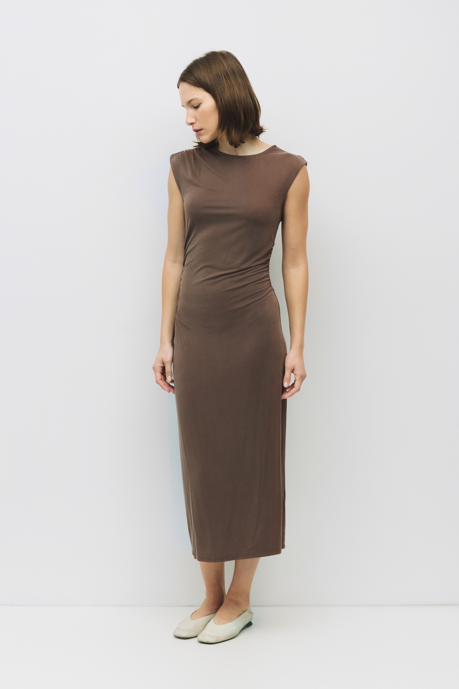 DR2752-BROWN