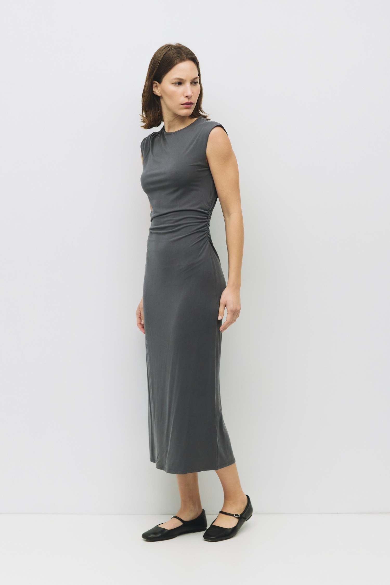 DR2752-CHARCOAL