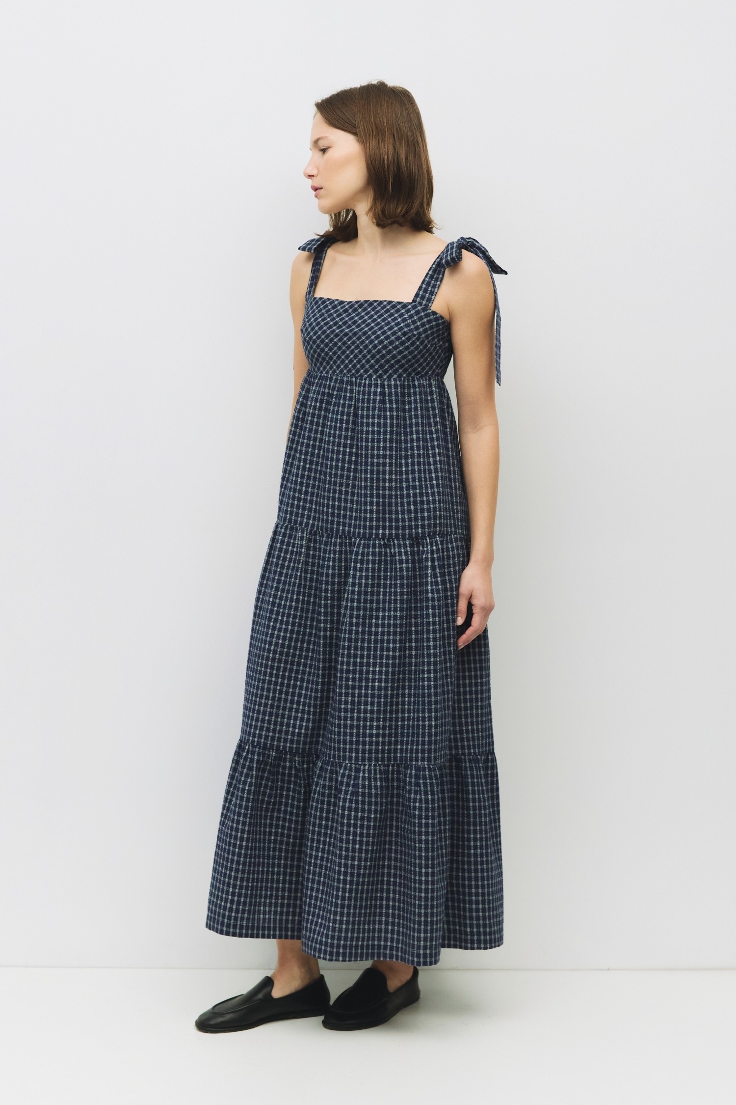 DR2775-NAVY-WHITE