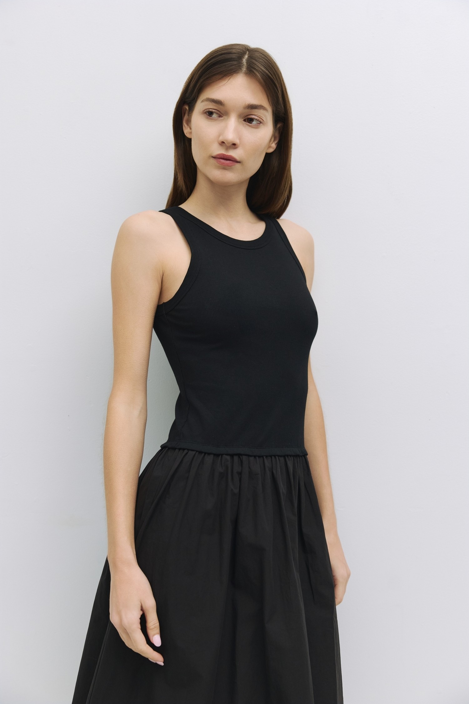 DR2781.-BLACK