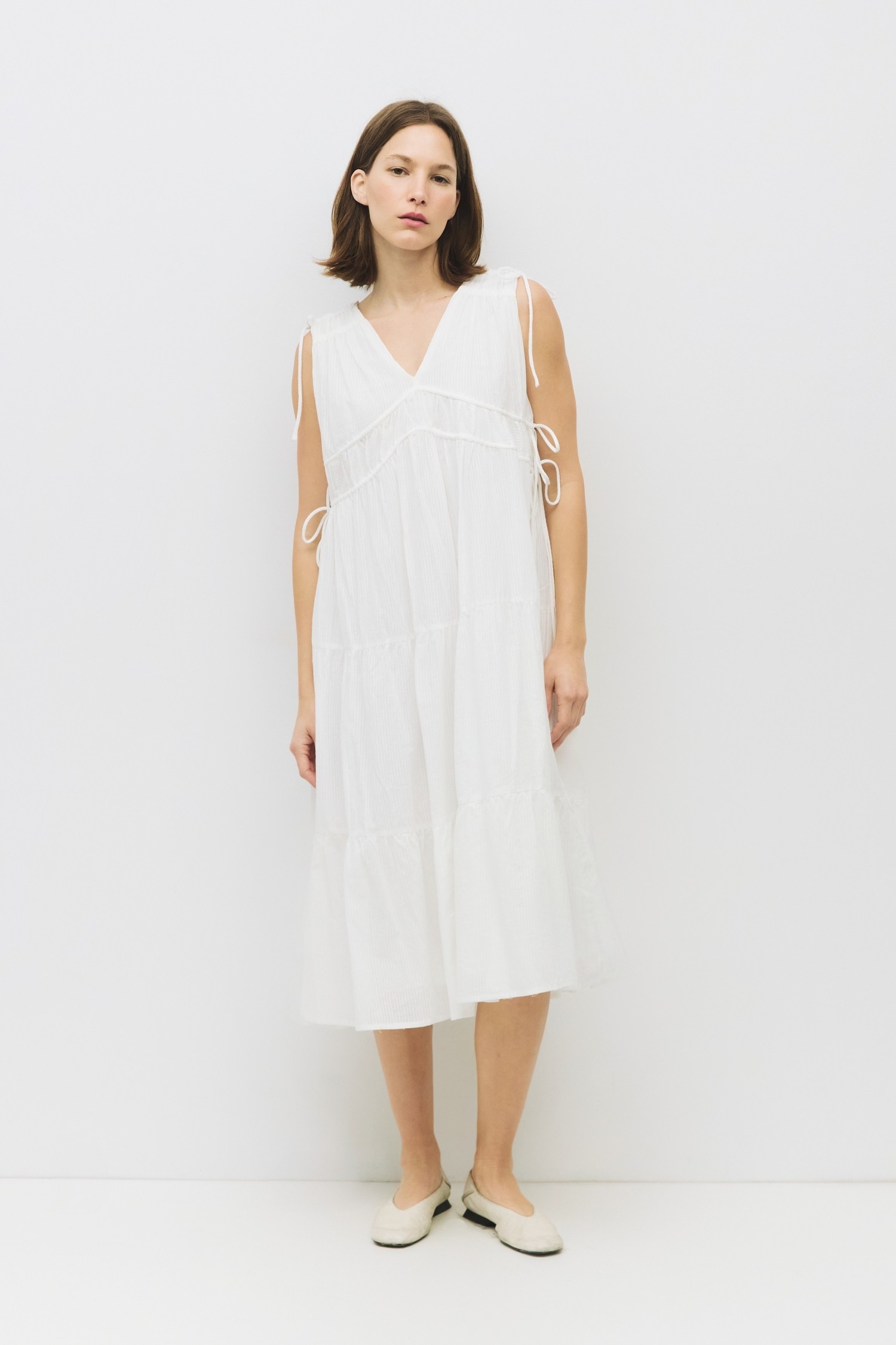 DR2803-WHITE