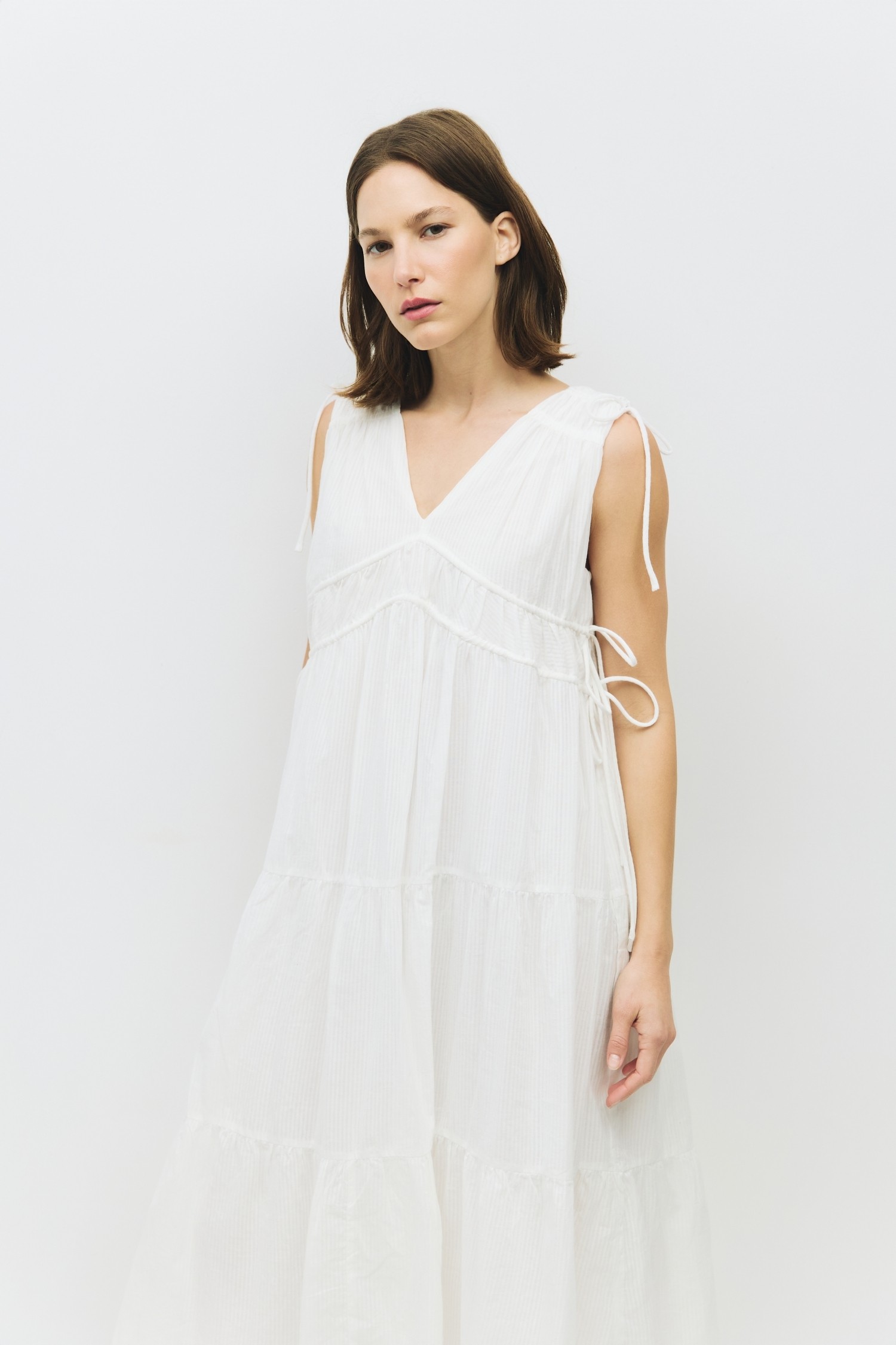 DR2803-WHITE