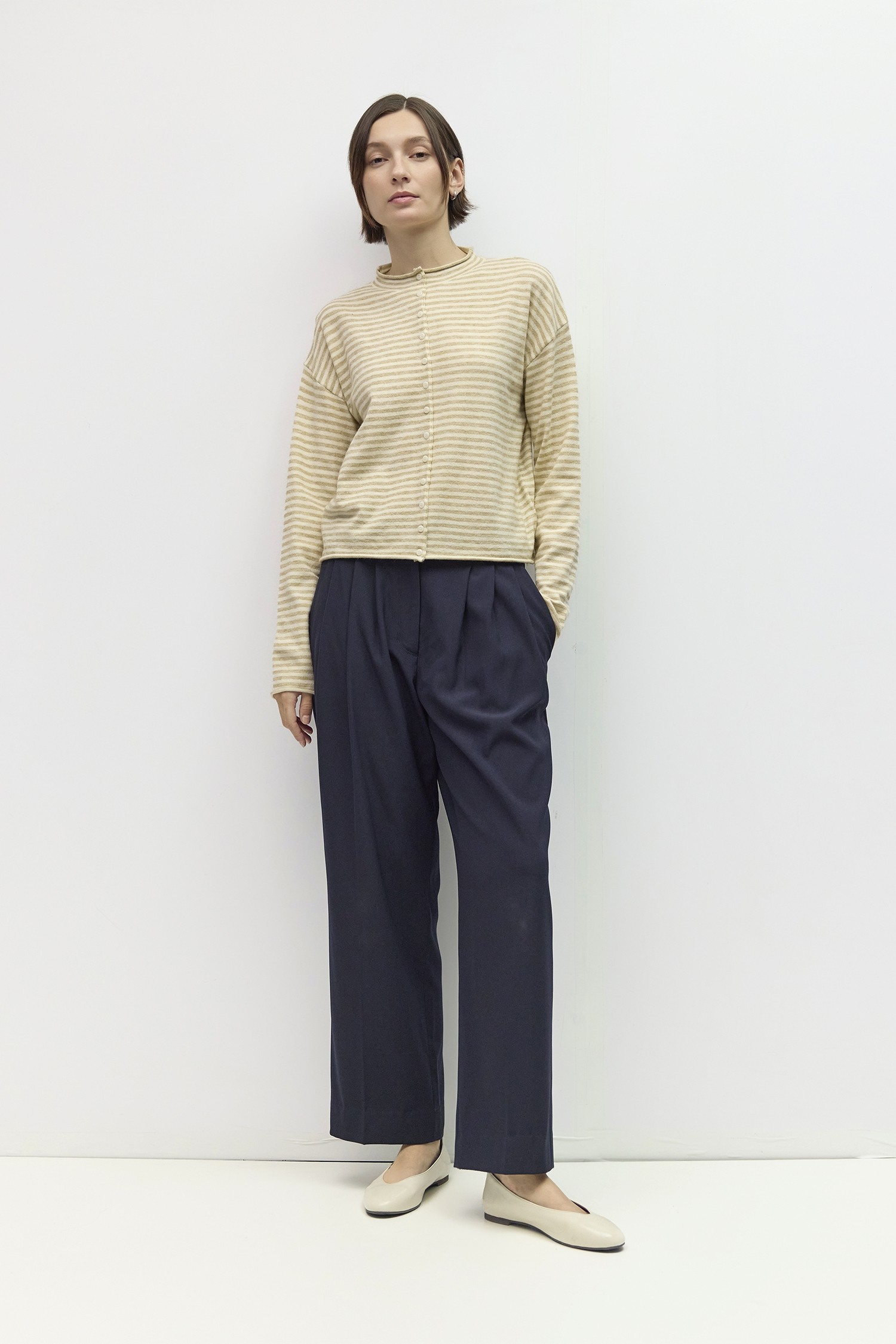 OAR0281.-BEIGE-CREAM