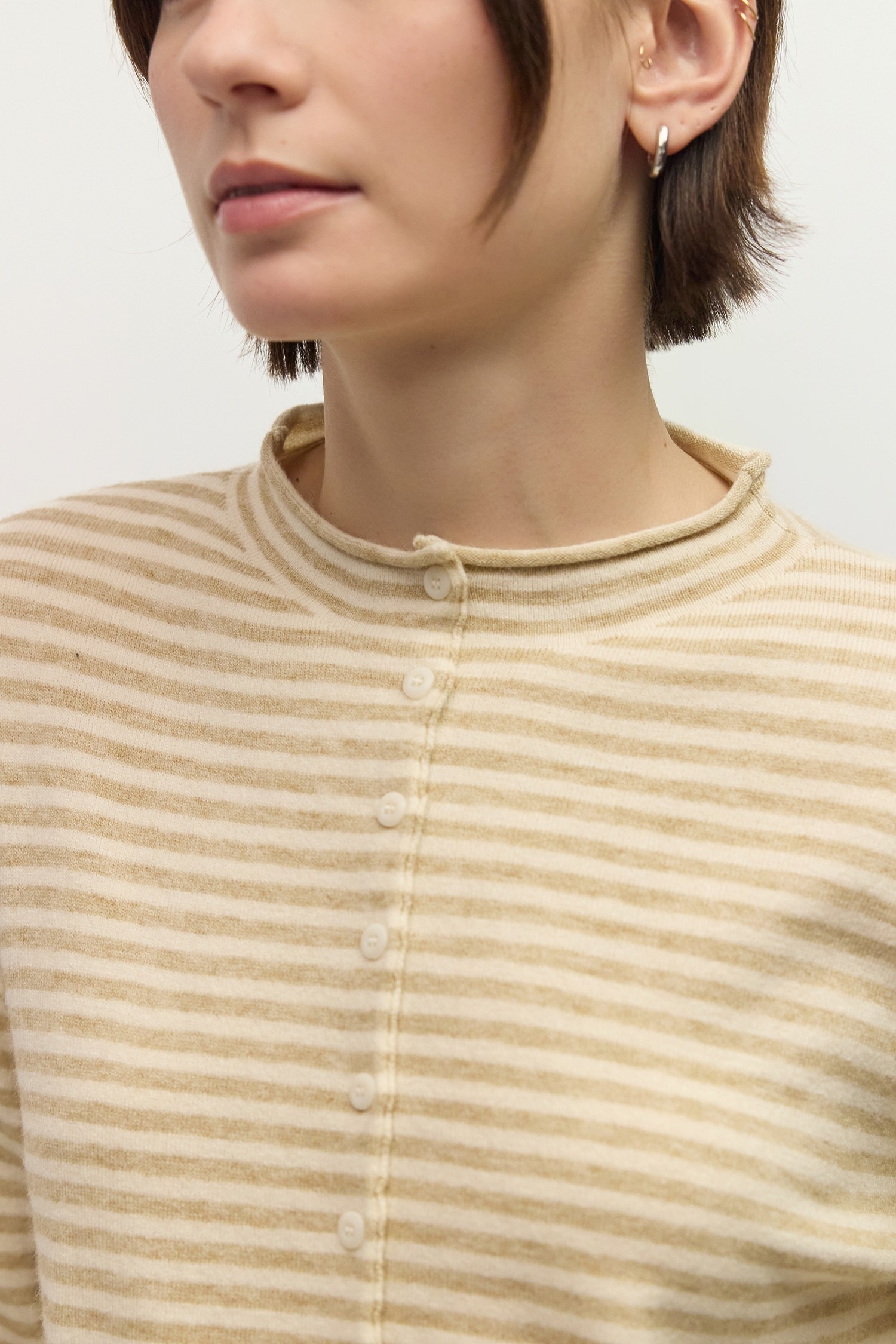 OAR0281.-BEIGE-CREAM