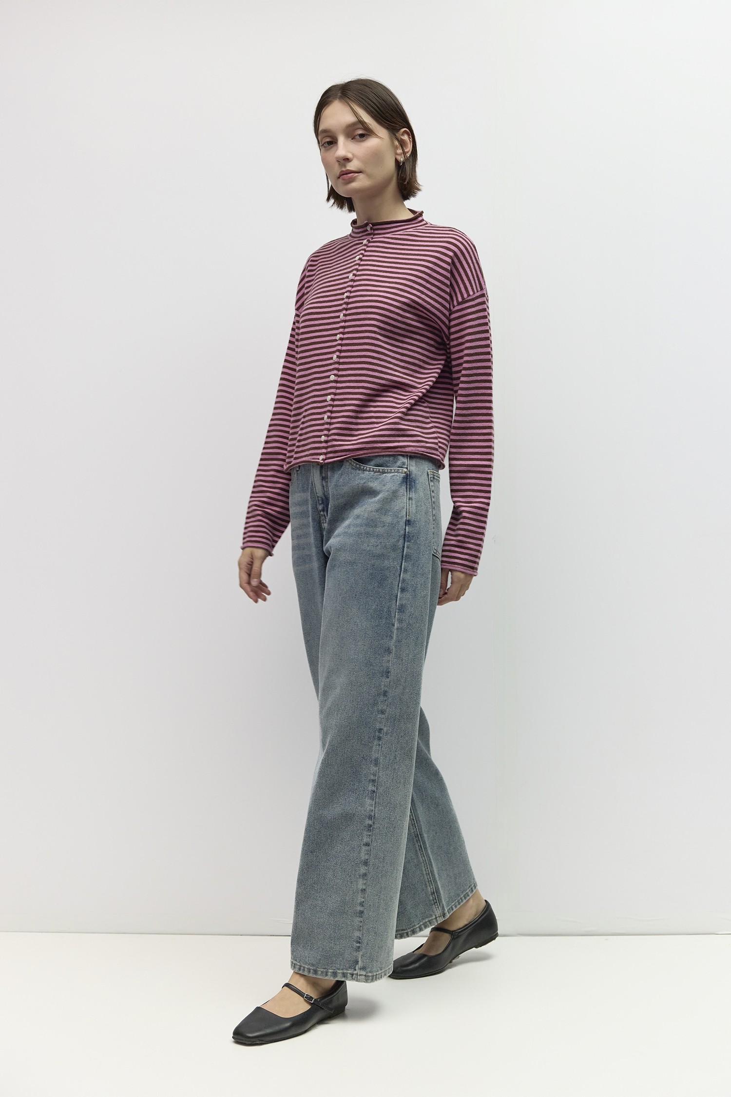 OAR0281.-BROWN-LILAC