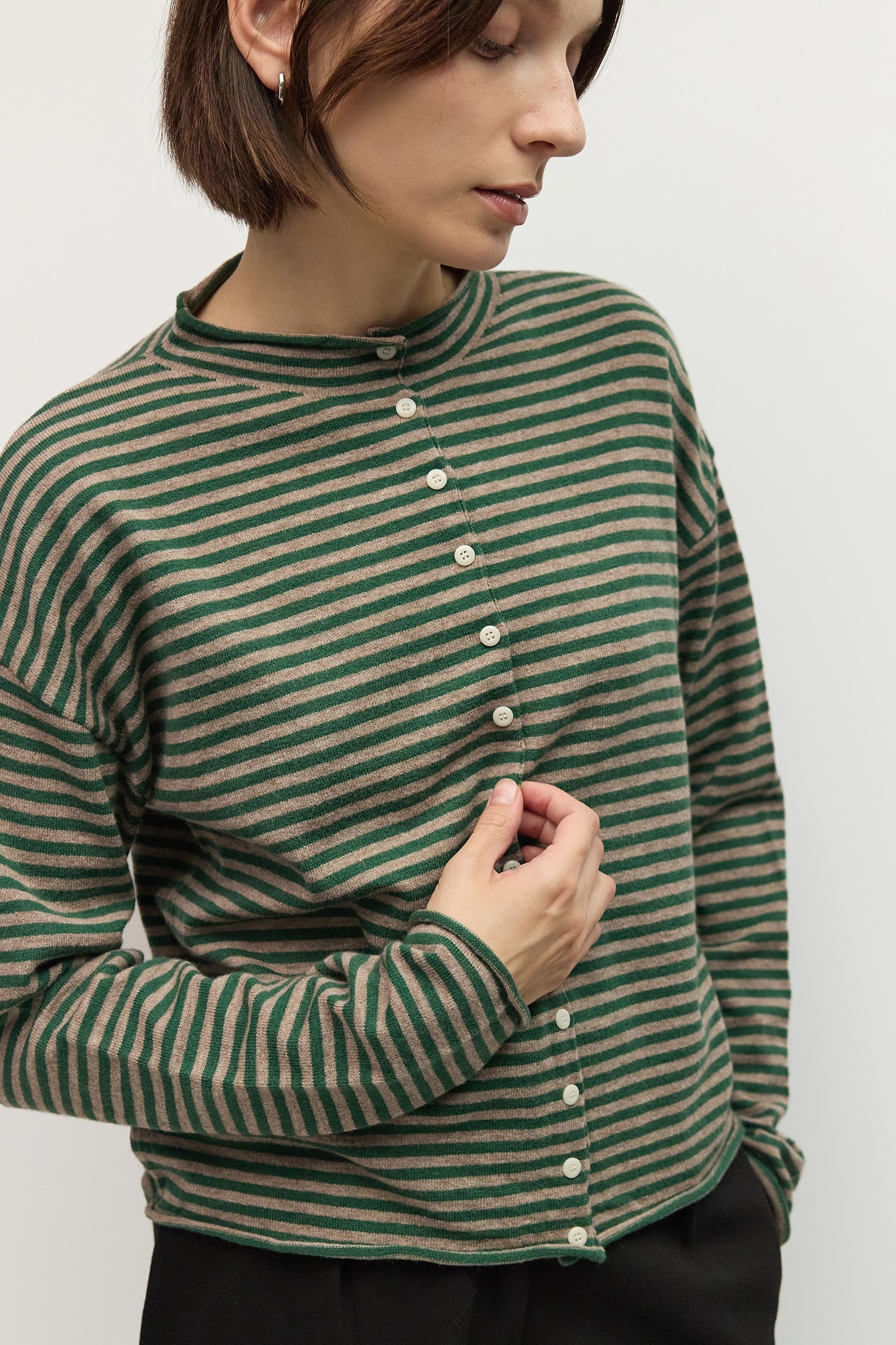 OAR0281.-GREEN-TAUPE