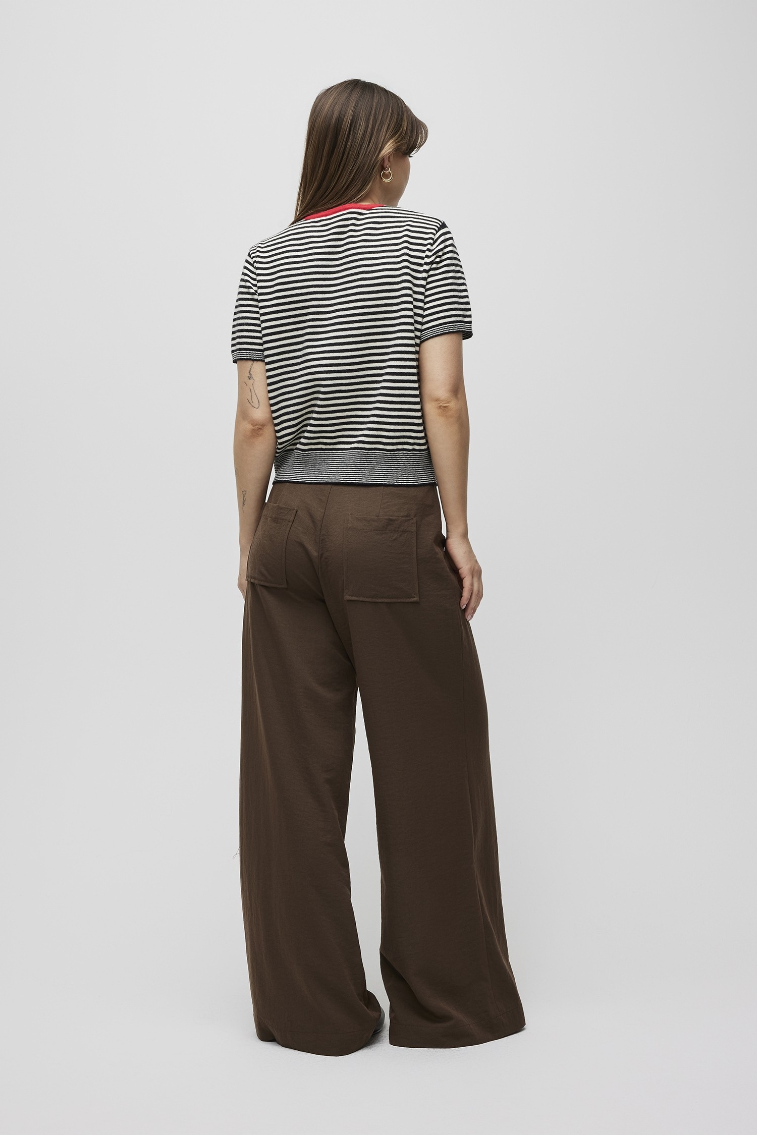 OAR0980-BLACK-WHITE-RED