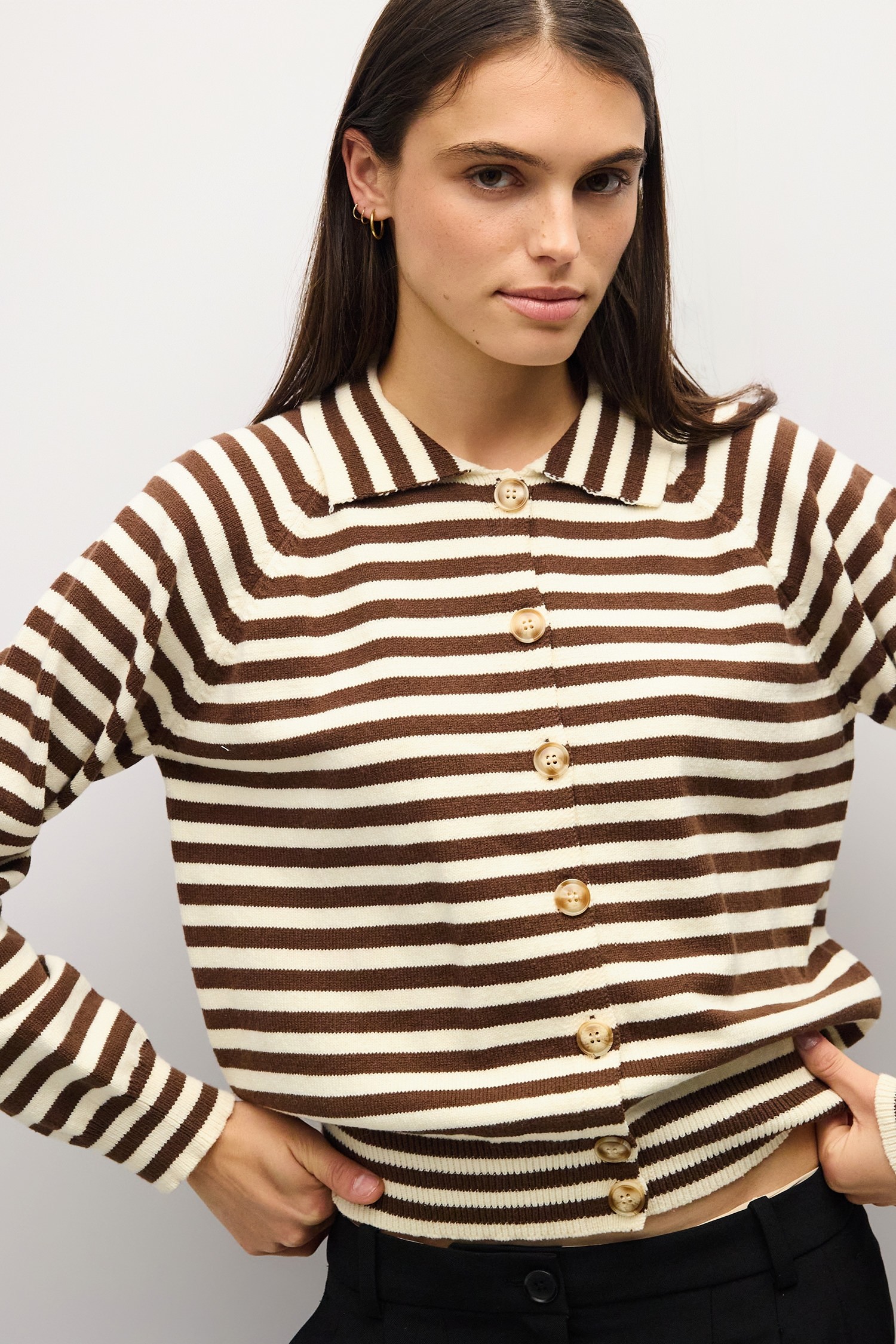 OAR1290-BROWN-CREAM
