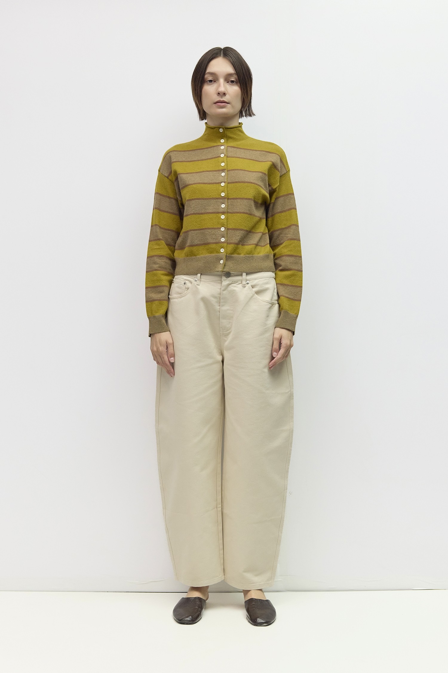 OAR1421-CHART-TAUPE-BROWN