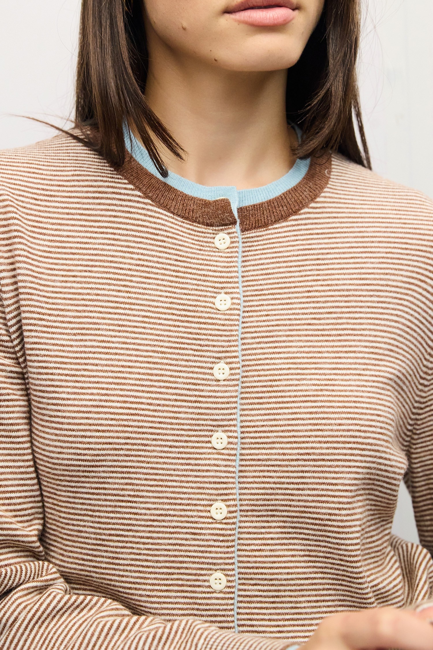 OAR1517-BROWN-IVORY-BLUE