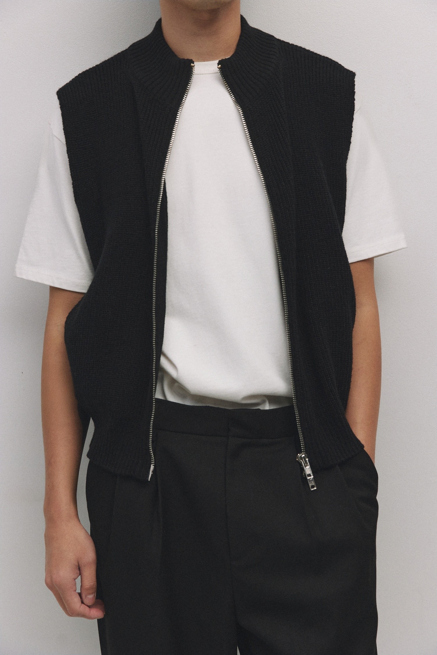 OCM0011-BLACK