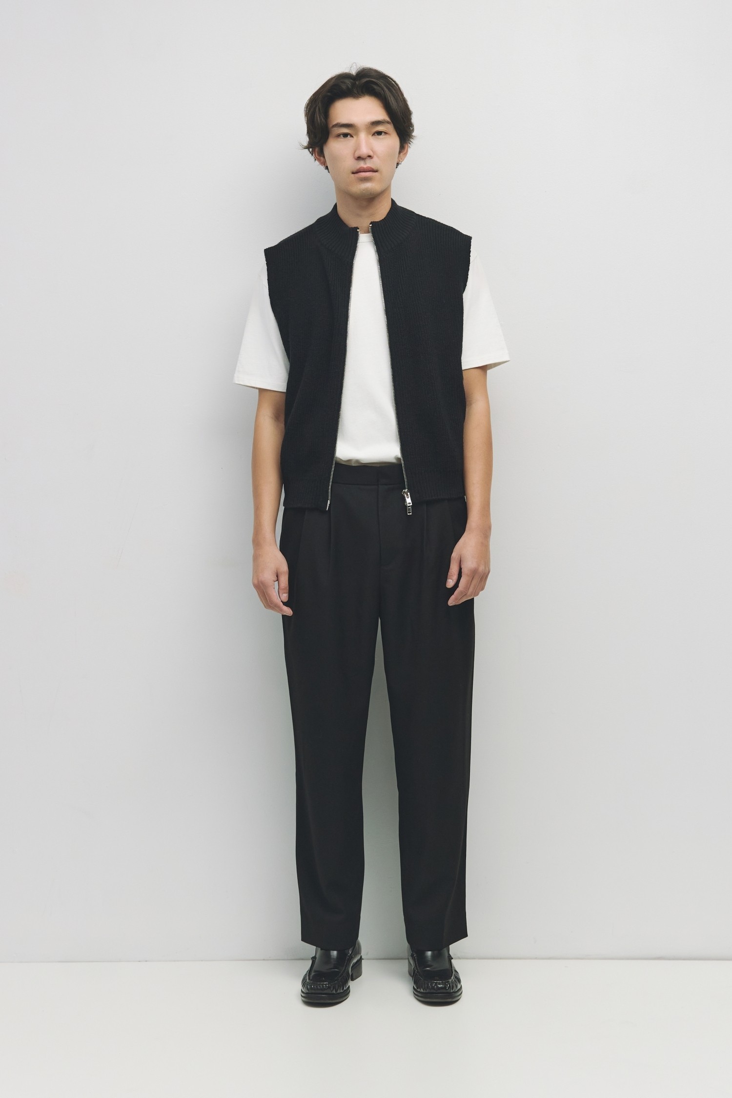 OCM0011-BLACK
