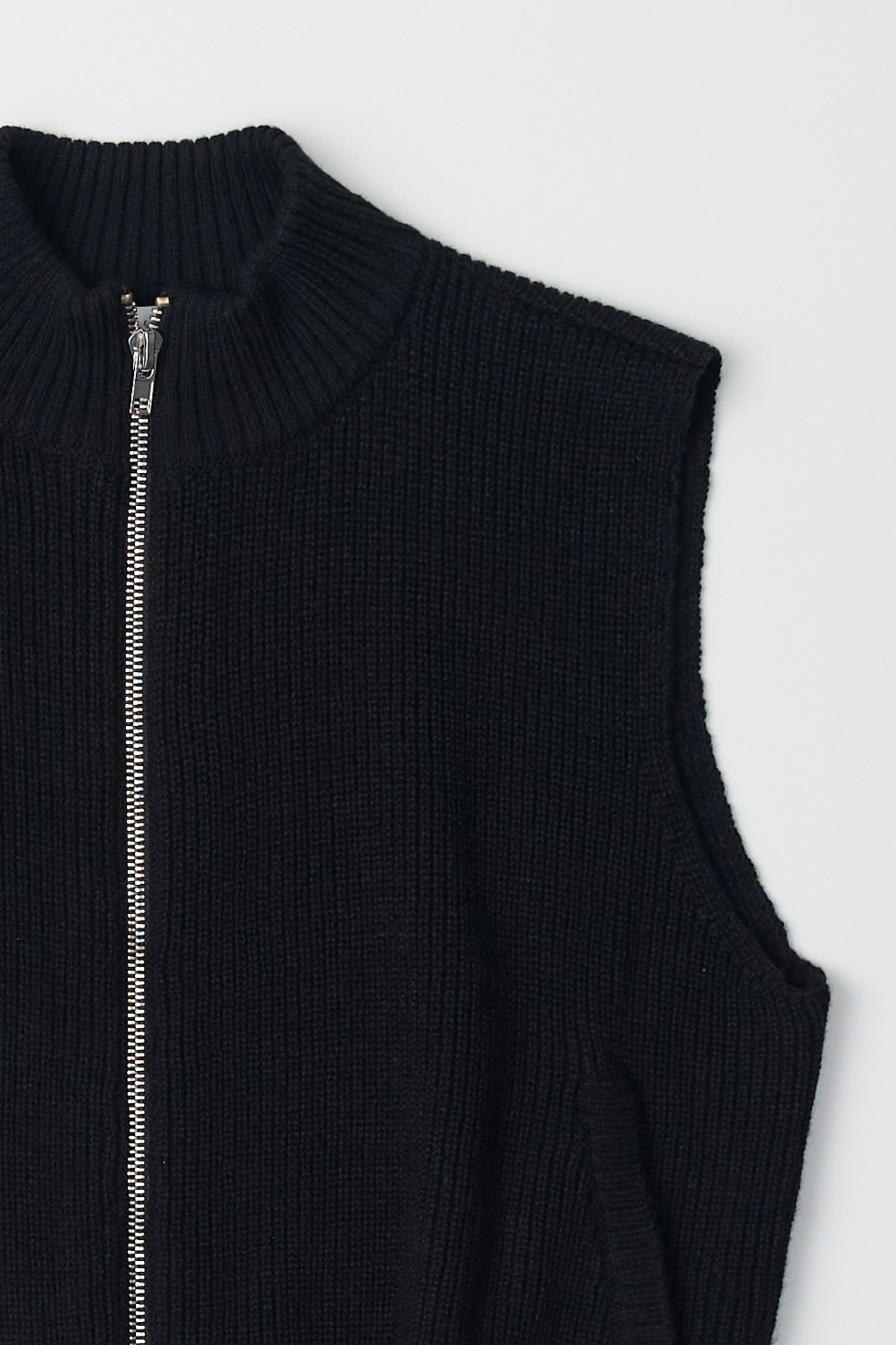 OCM0011-BLACK