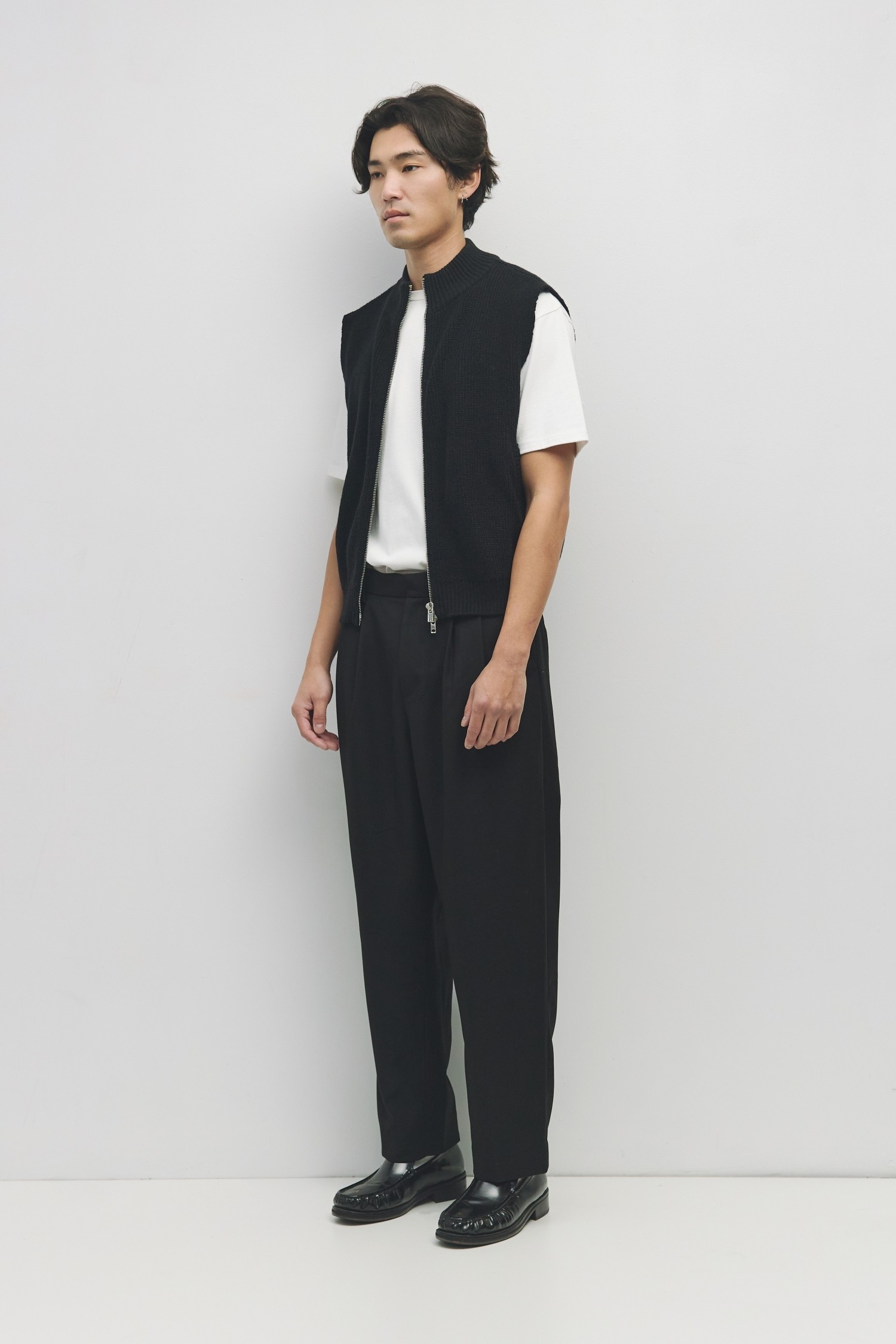 OCM0011-BLACK