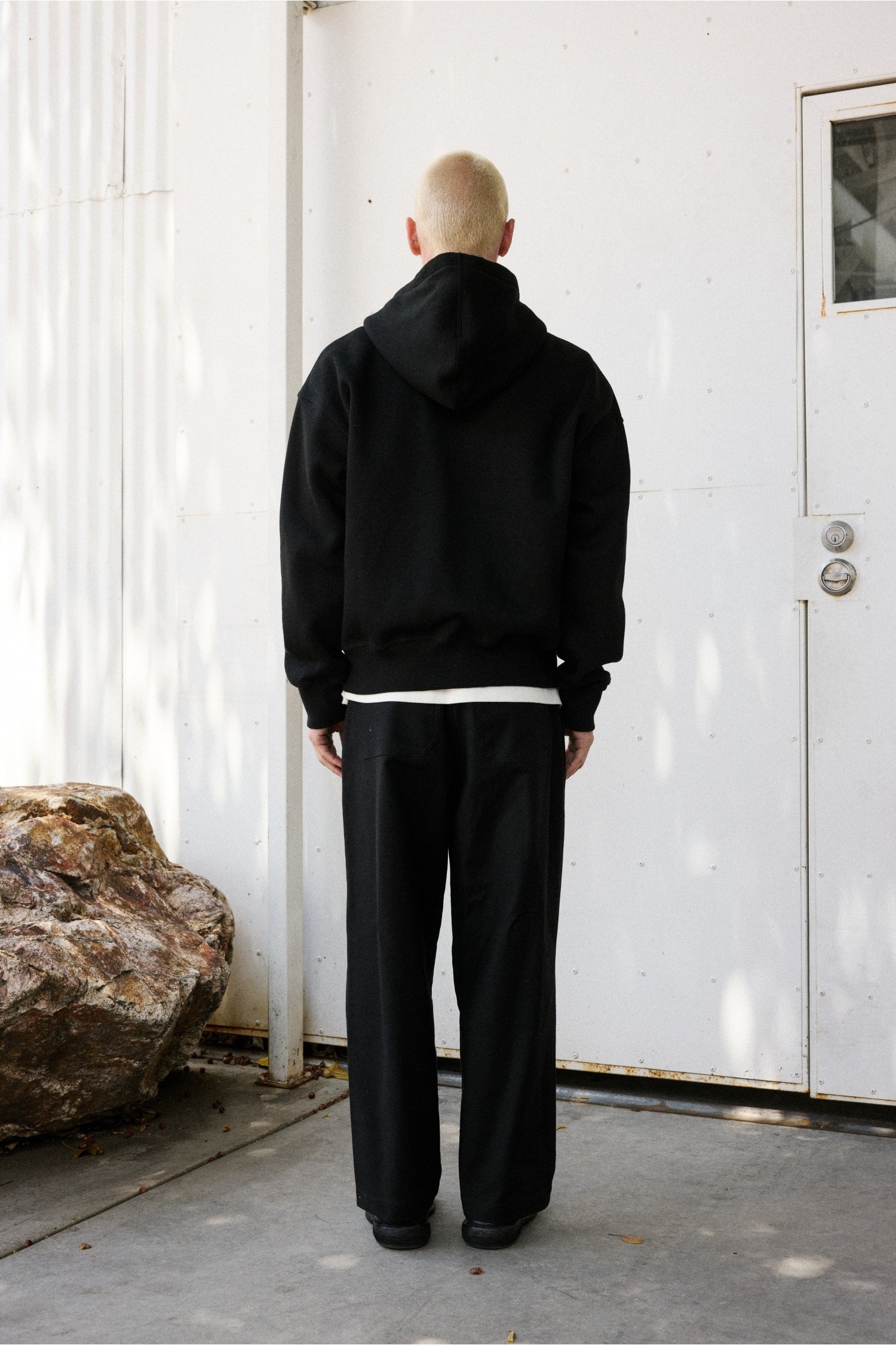 OCM1053-BLACK