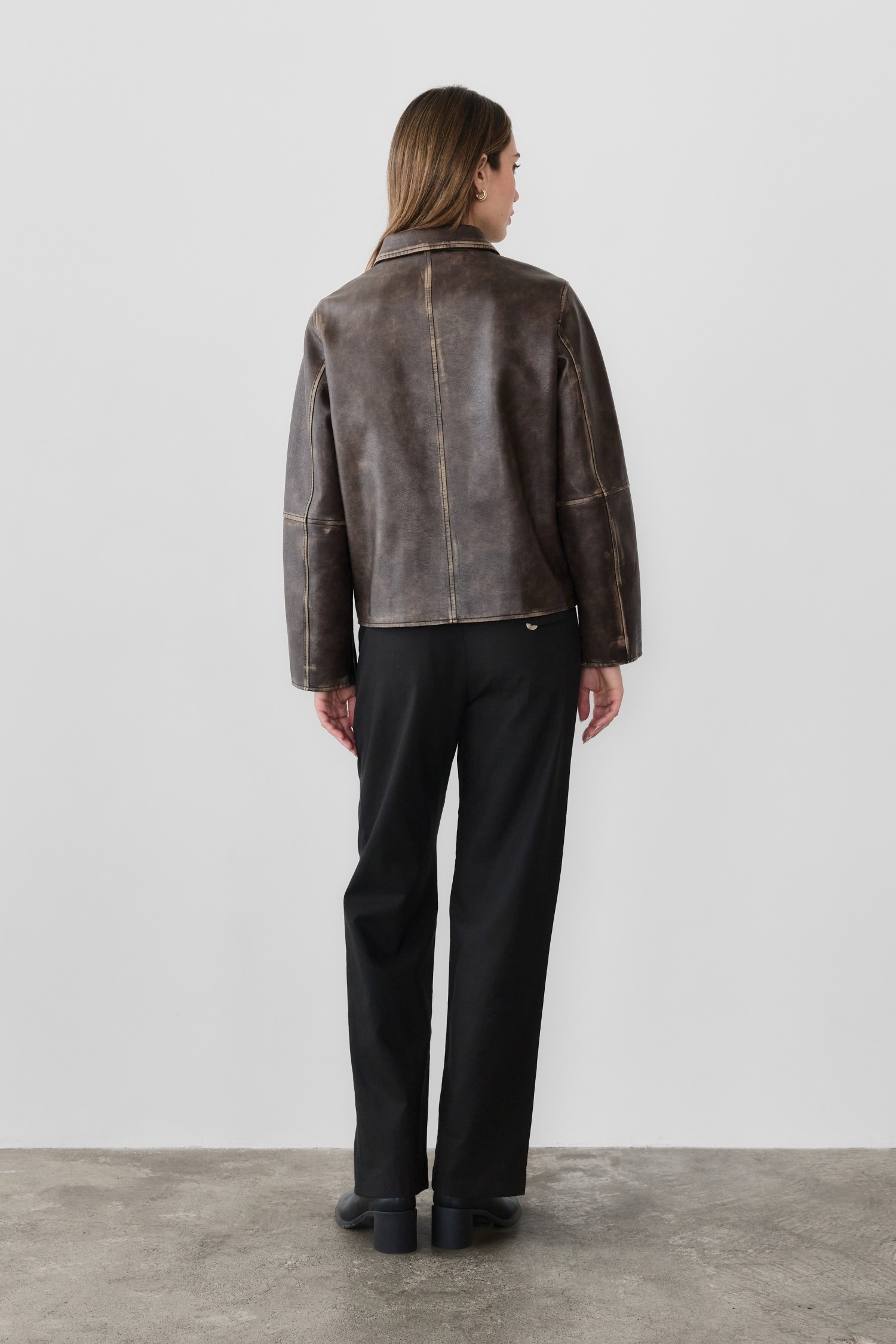 OM1031-WASHED BROWN