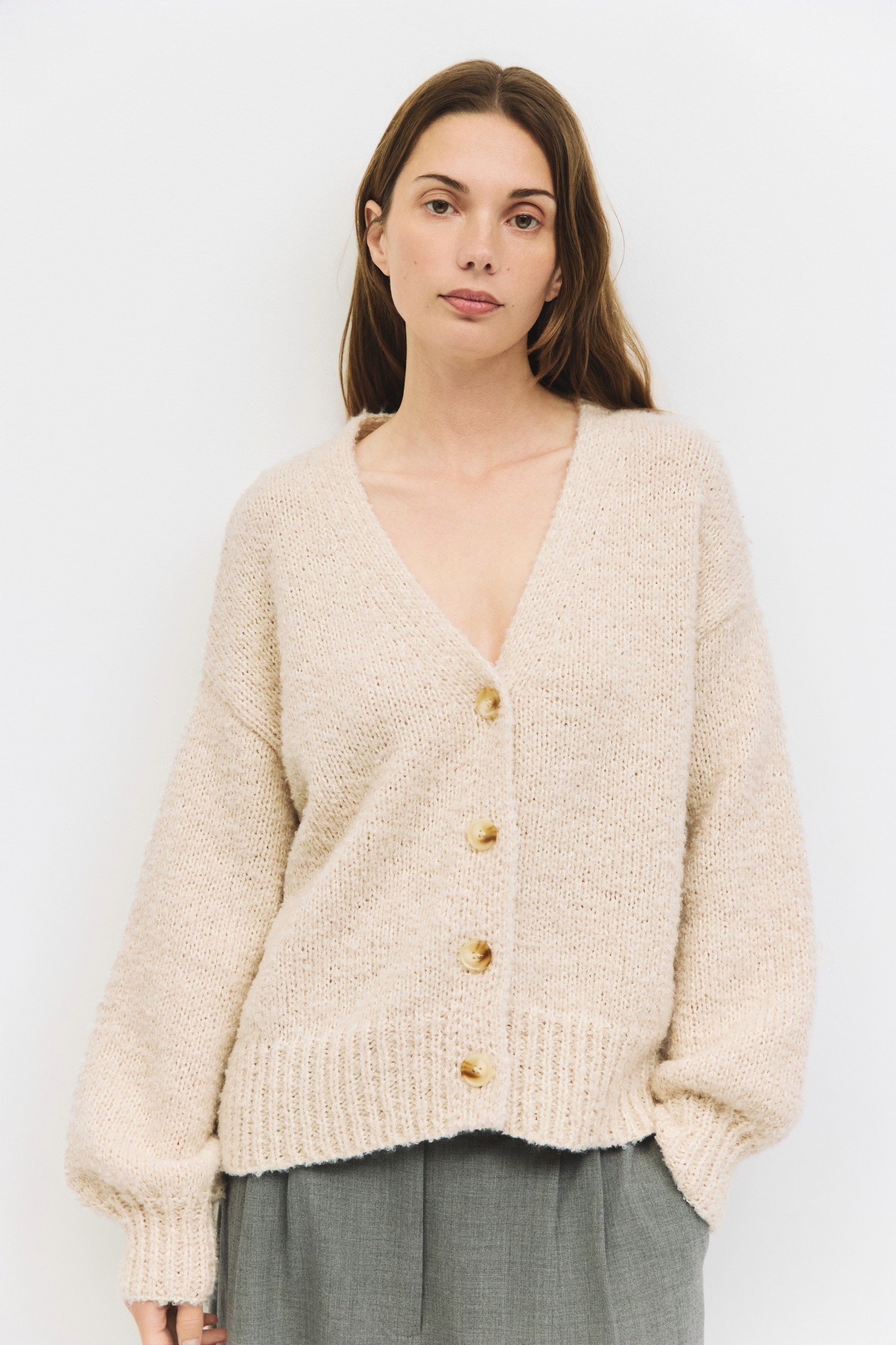 OMR0443-IVORY