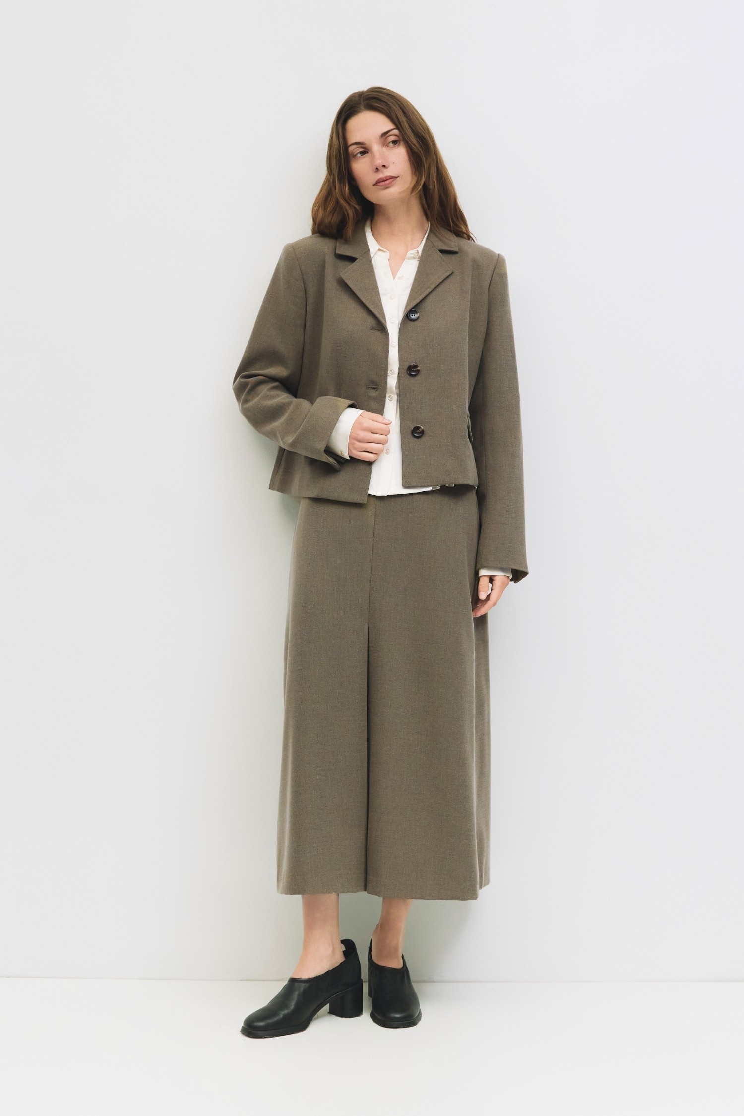 OMR0503-BROWN