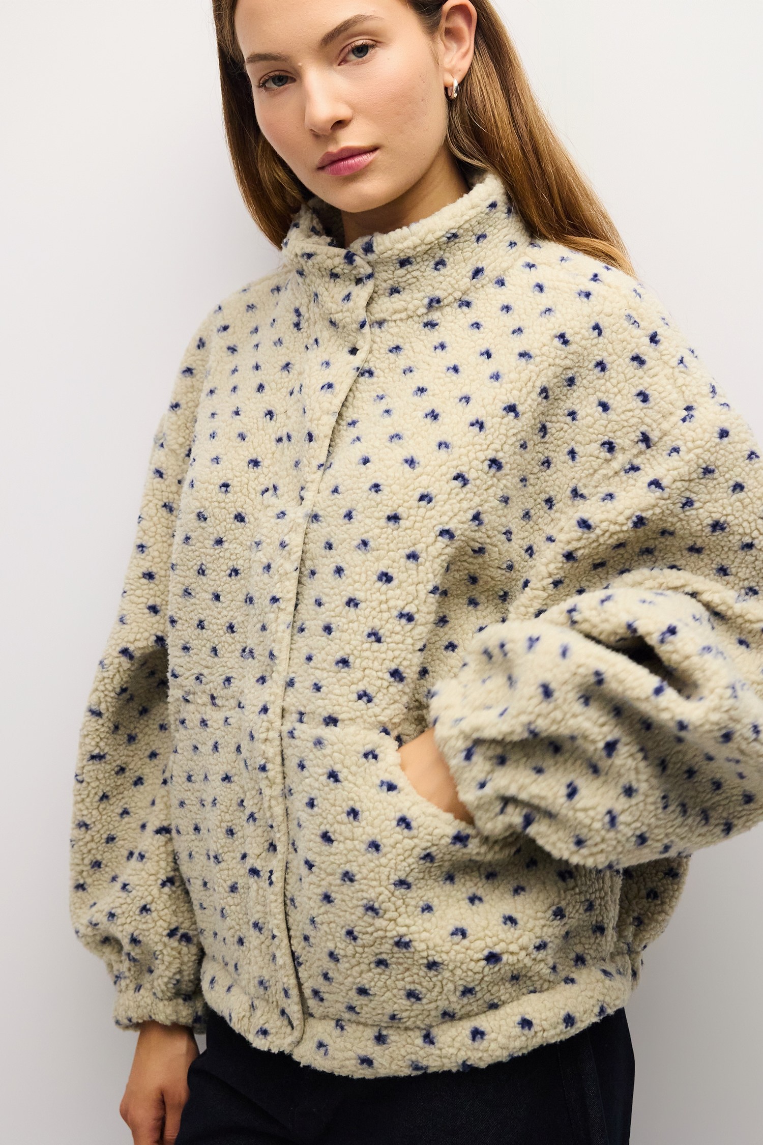 OMR1122-TAUPE-BLUE
