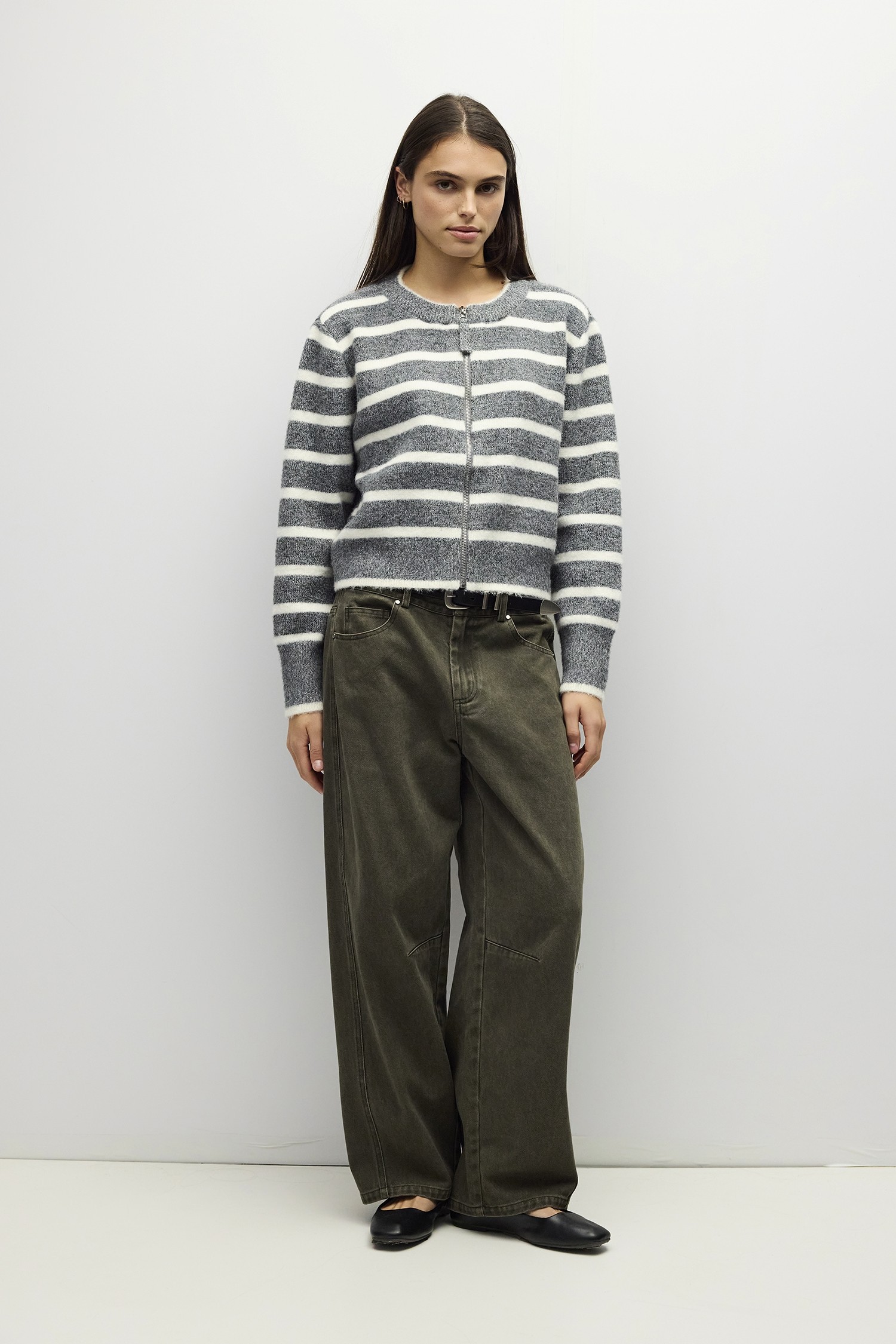 OMR1130-H GREY-IVORY