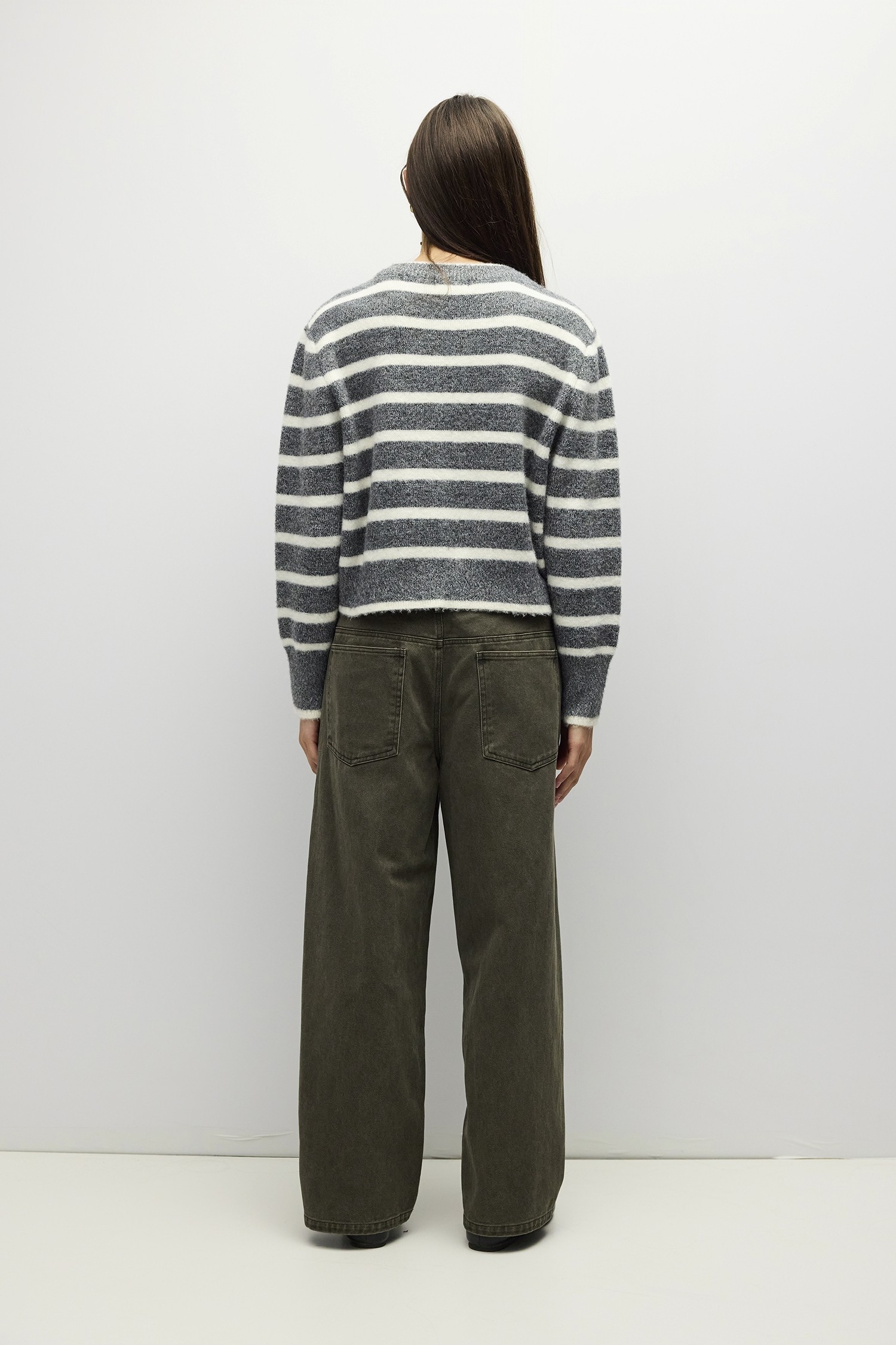 OMR1130-H GREY-IVORY