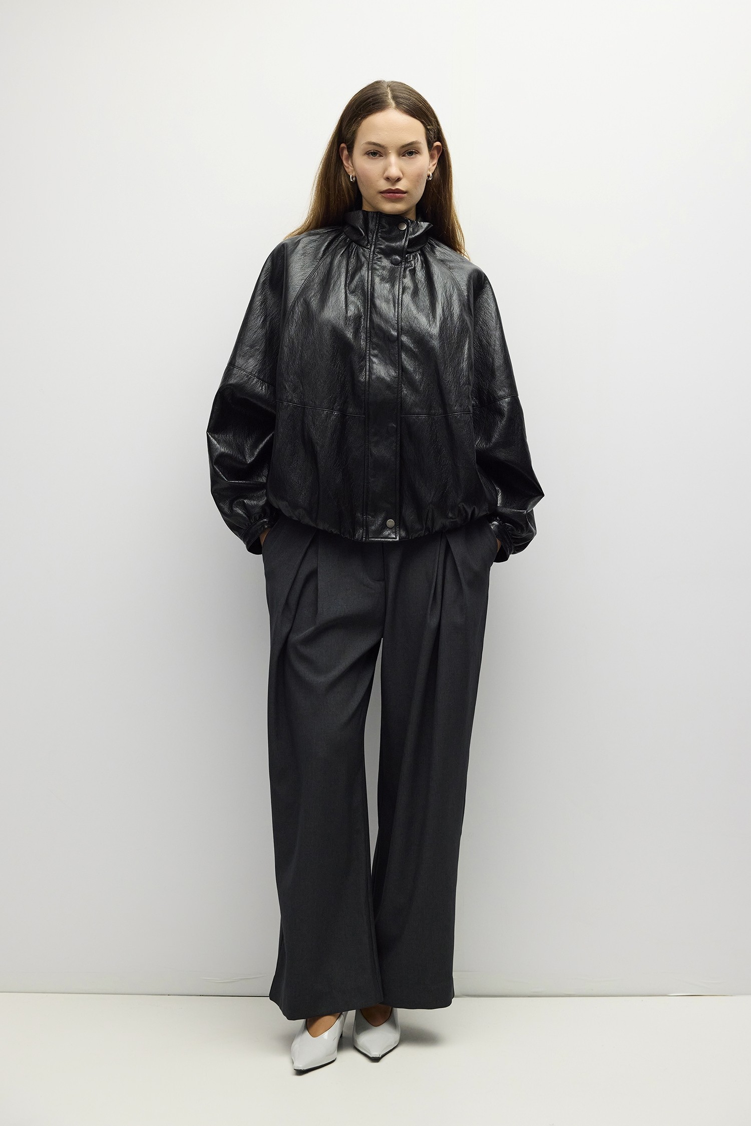OMR1162-BLACK