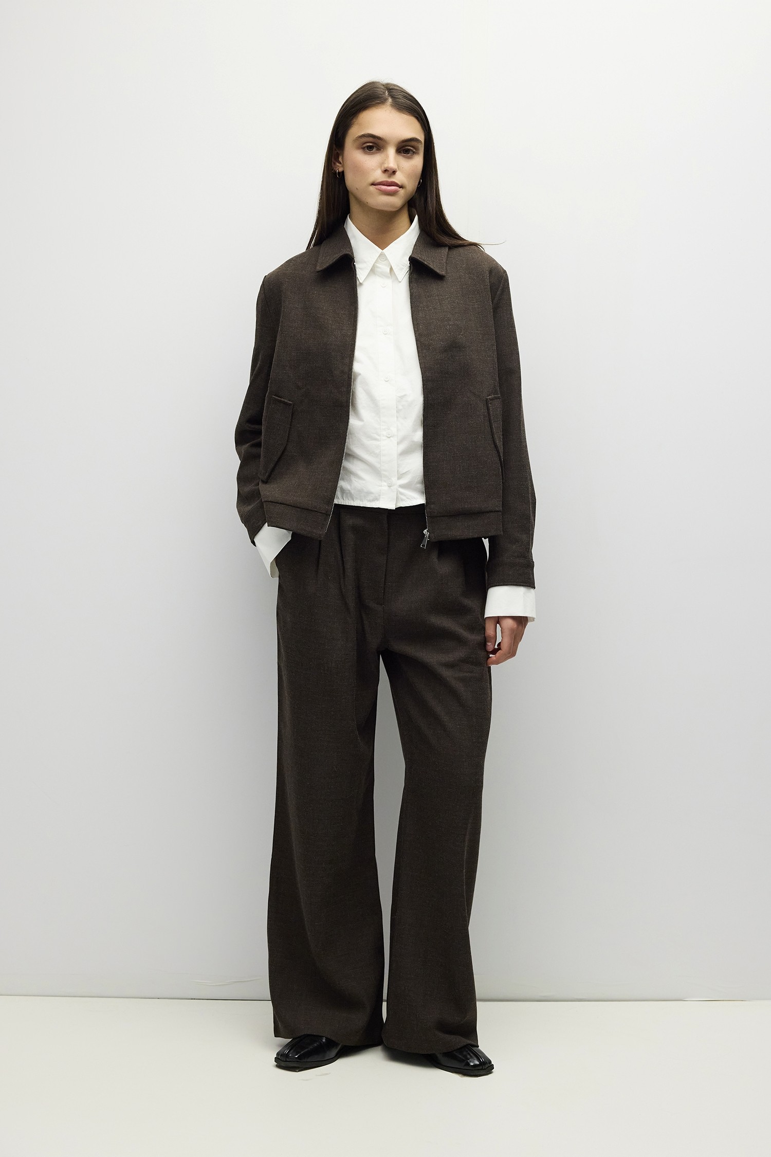 OMR1257-BROWN