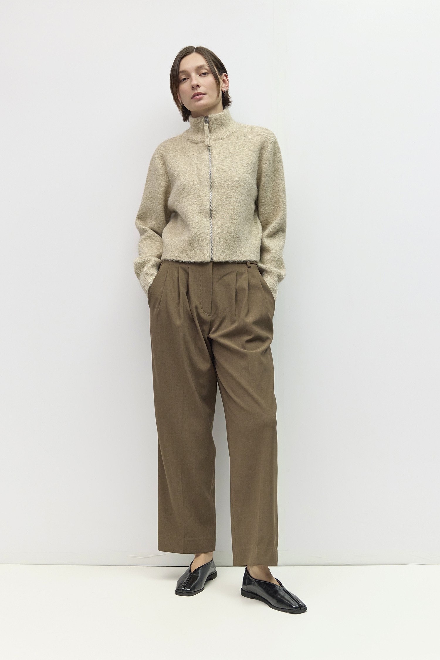 OMR1265-BEIGE