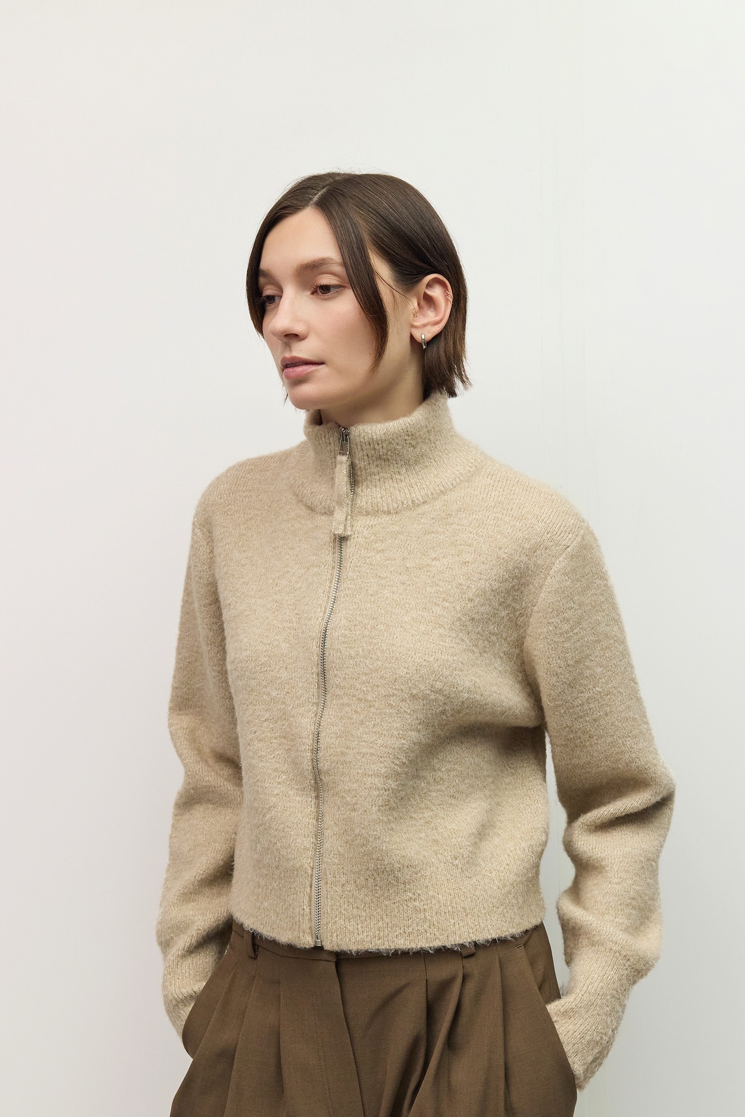 OMR1265-BEIGE