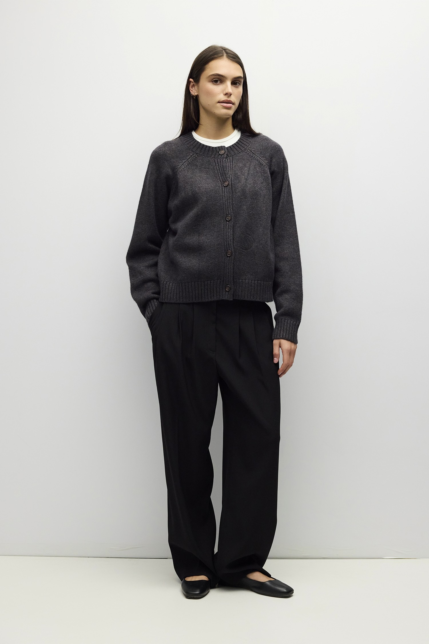 OMR1405-CHARCOAL