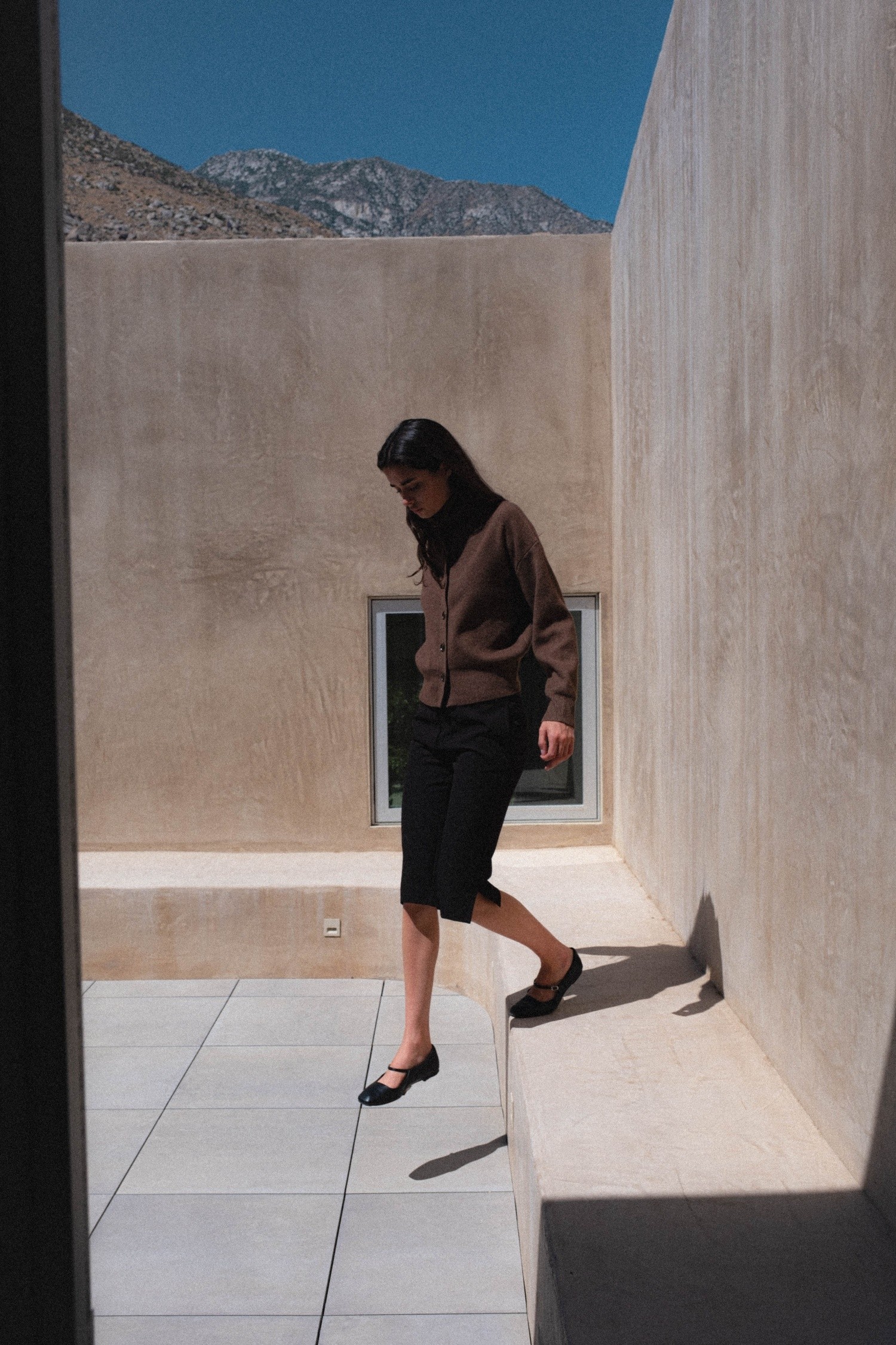 OMR1427-BROWN