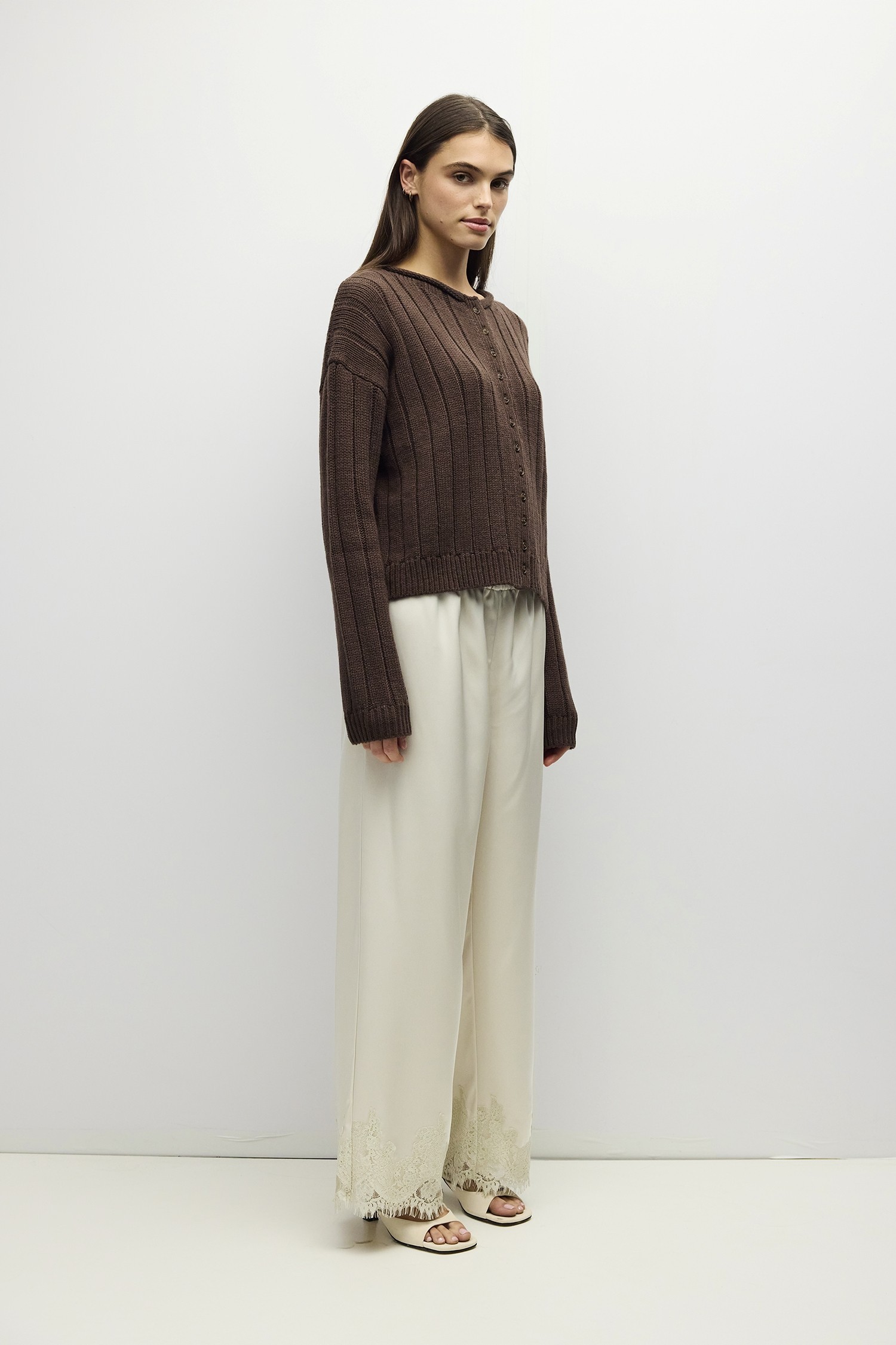OMR1433-BROWN
