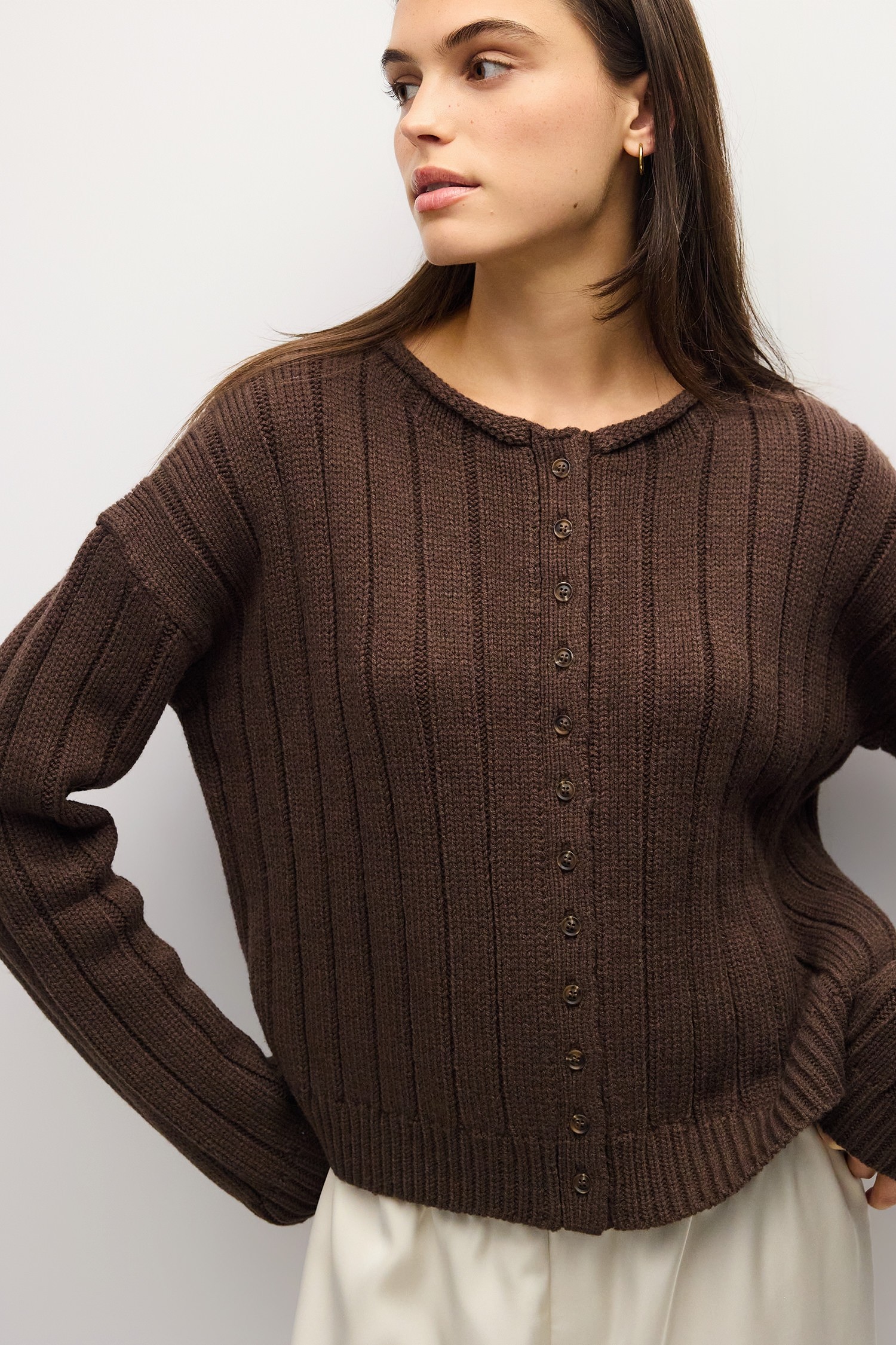 OMR1433-BROWN
