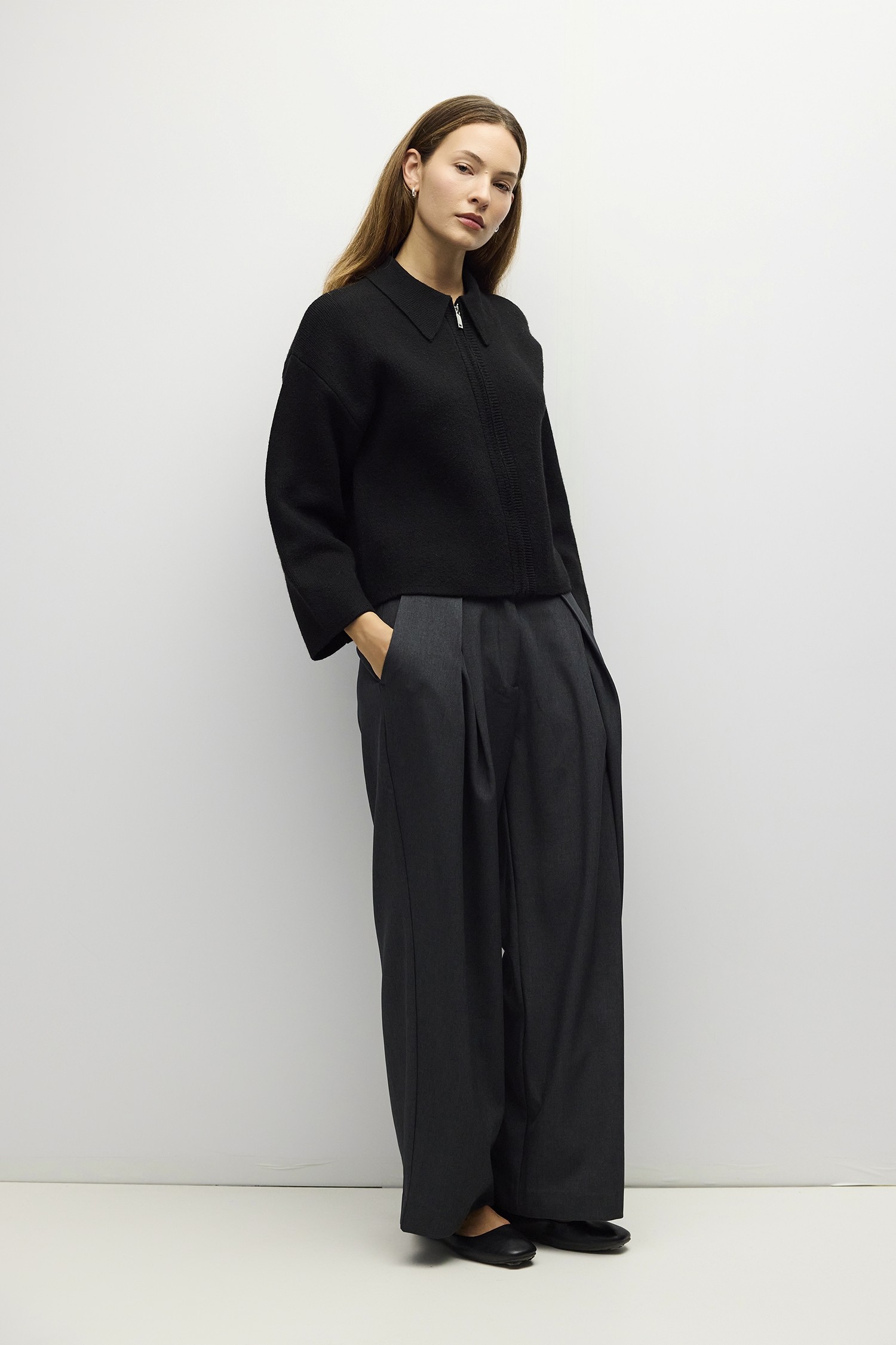 OMR1513-BLACK
